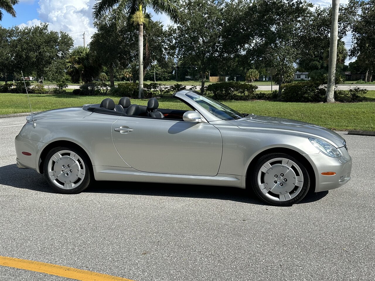 2002 Lexus SC 430   - Photo 6 - West Palm Beach, FL 33409