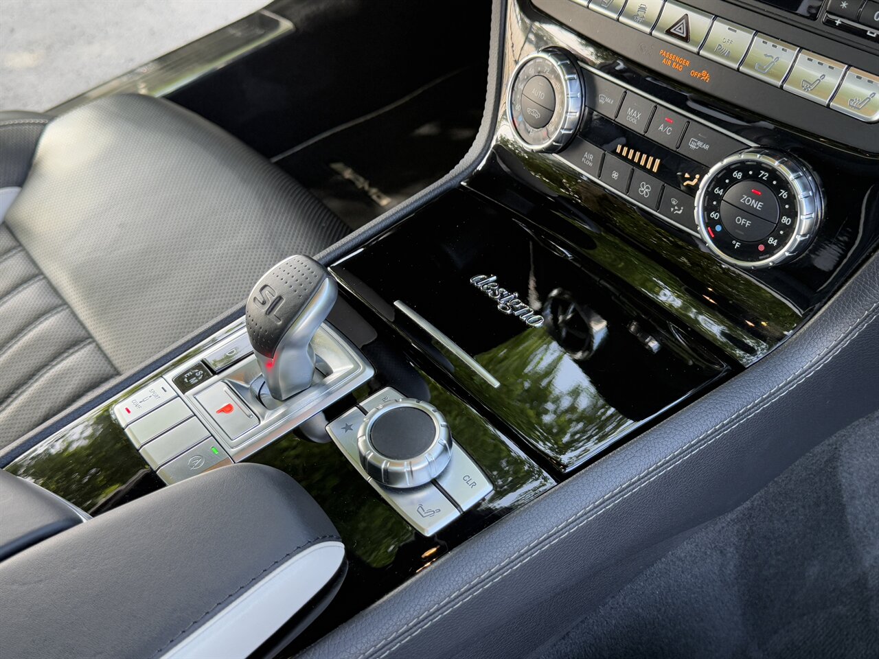 2015 Mercedes-Benz SL 550 White Arrow   - Photo 24 - West Palm Beach, FL 33409