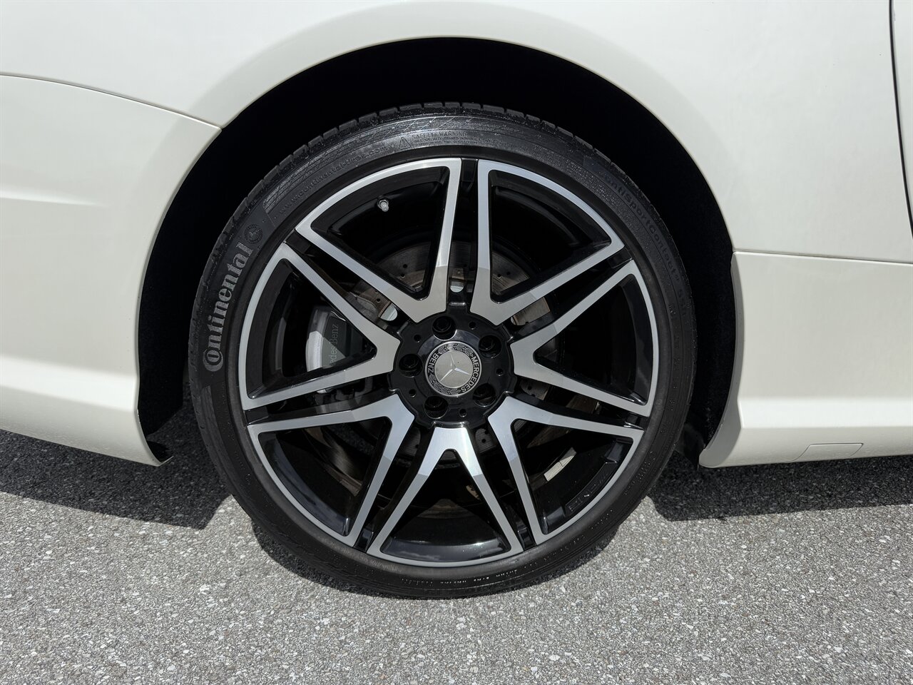 2015 Mercedes-Benz SL 550 White Arrow   - Photo 32 - West Palm Beach, FL 33409