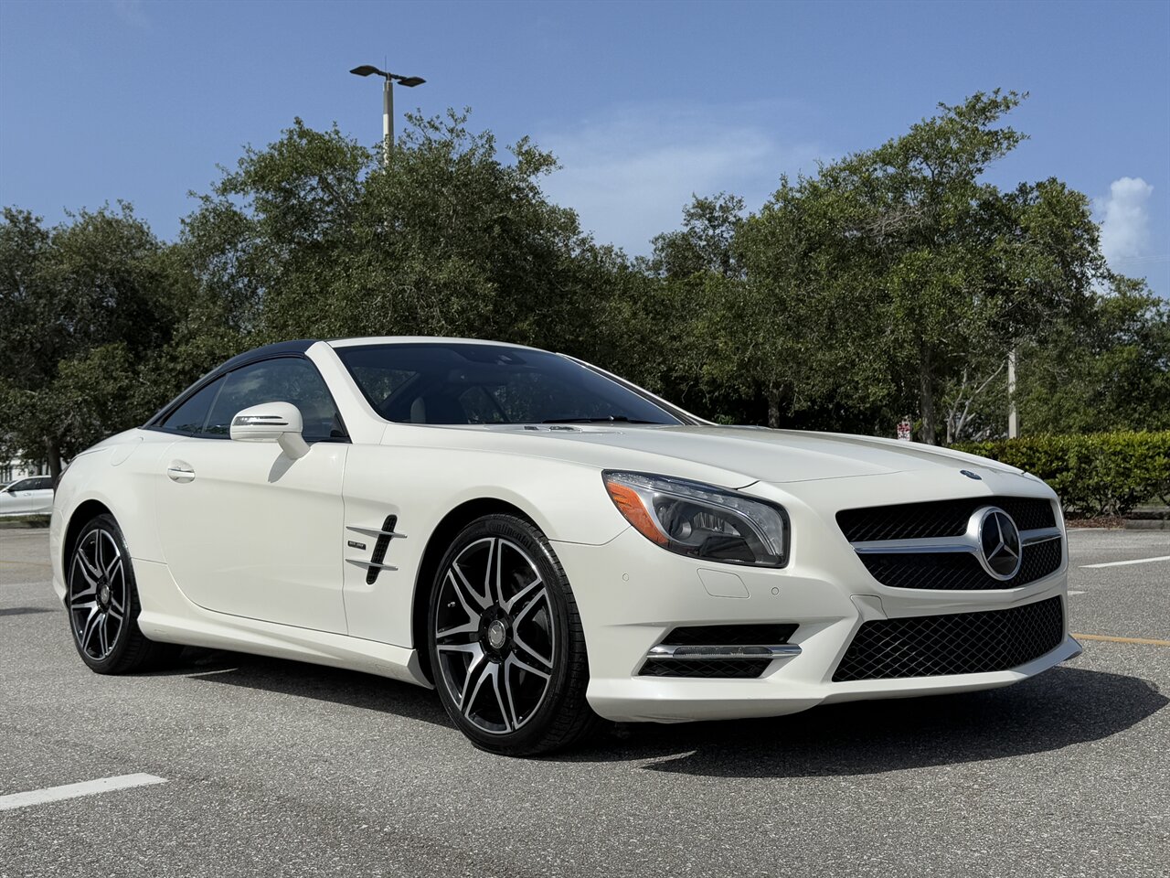 2015 Mercedes-Benz SL 550 White Arrow   - Photo 28 - West Palm Beach, FL 33409