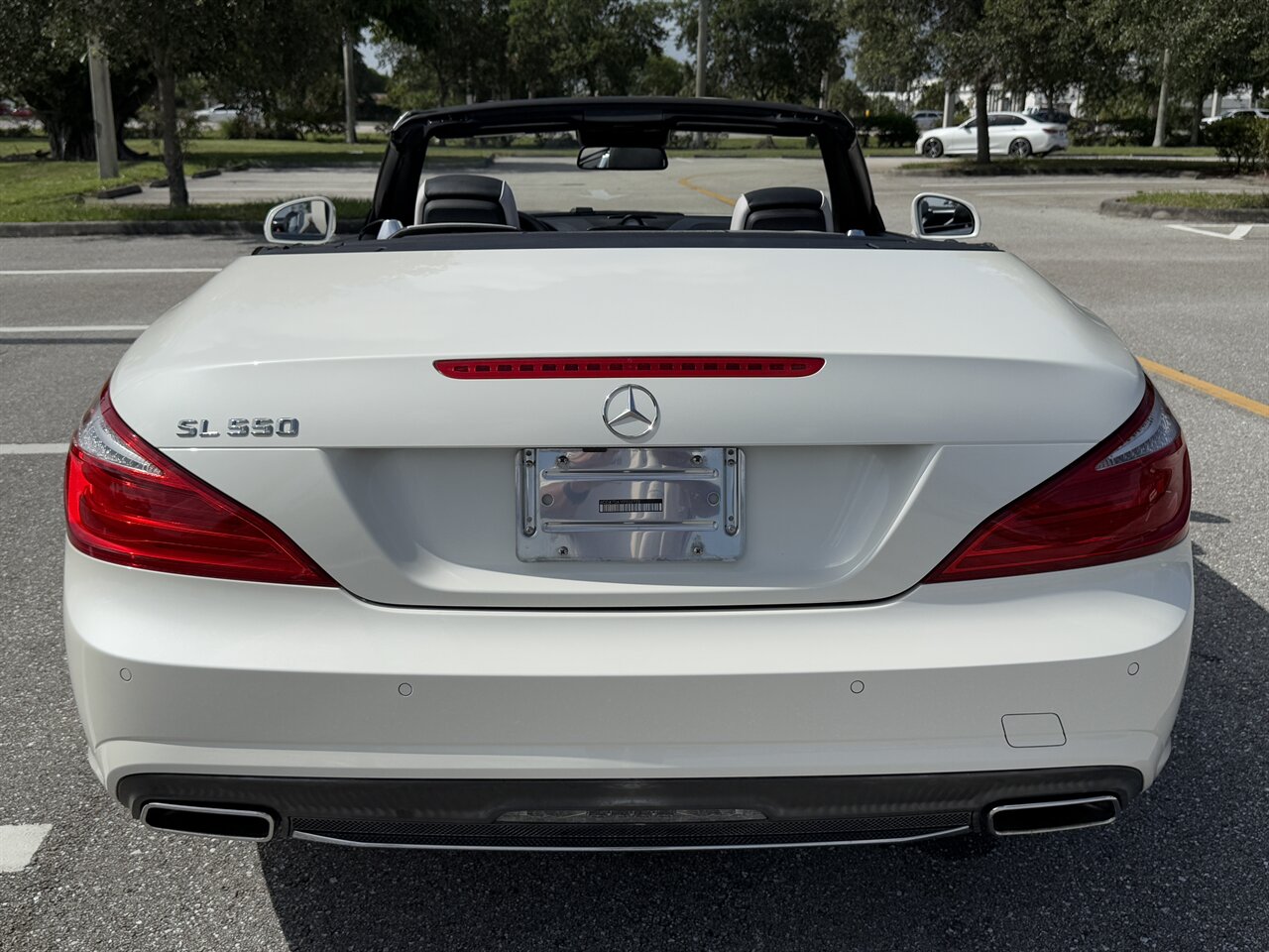 2015 Mercedes-Benz SL 550 White Arrow   - Photo 44 - West Palm Beach, FL 33409