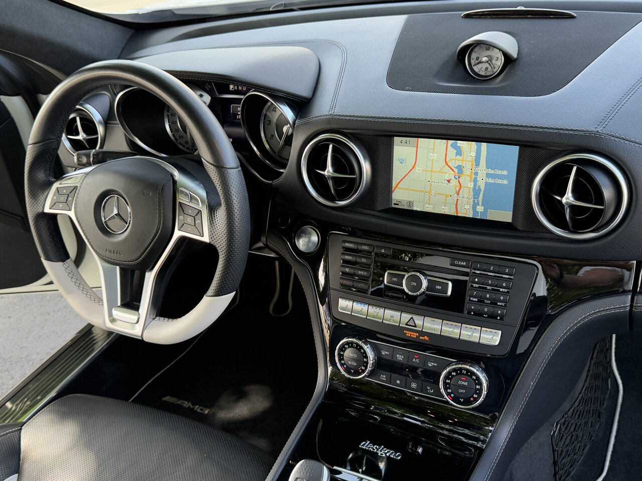2015 Mercedes-Benz SL 550 White Arrow   - Photo 12 - West Palm Beach, FL 33409