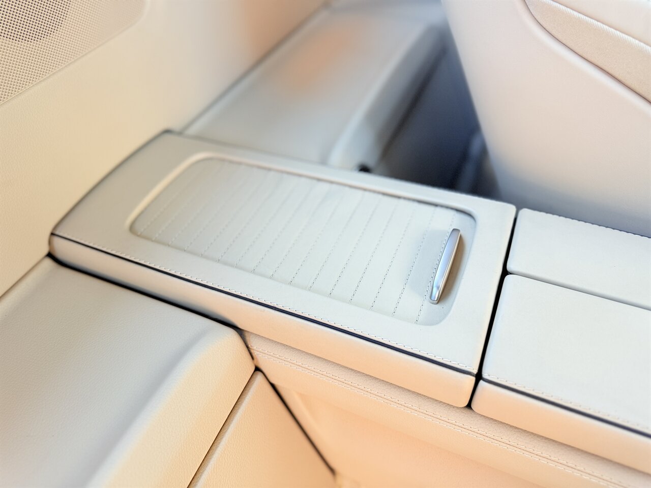 2018 Mercedes-Benz SL 550   - Photo 26 - West Palm Beach, FL 33409