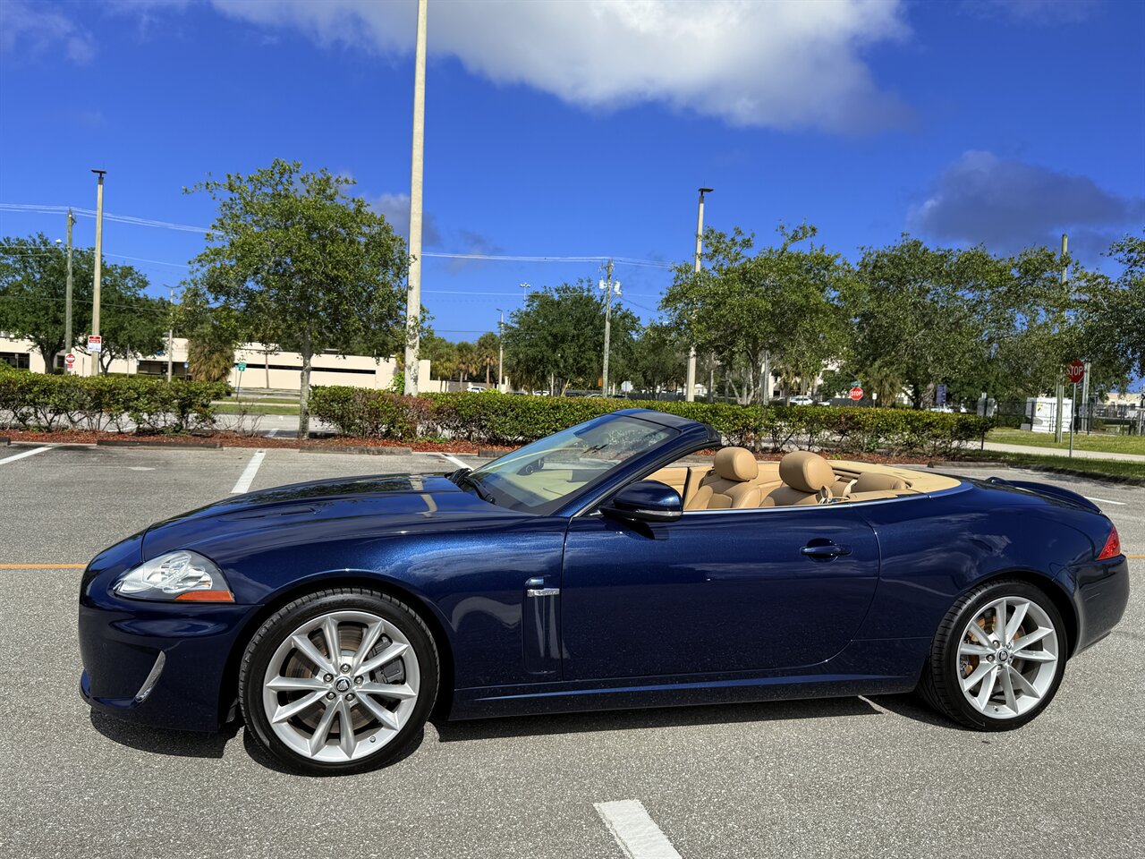2010 Jaguar XK XKR Convertible   - Photo 43 - West Palm Beach, FL 33409