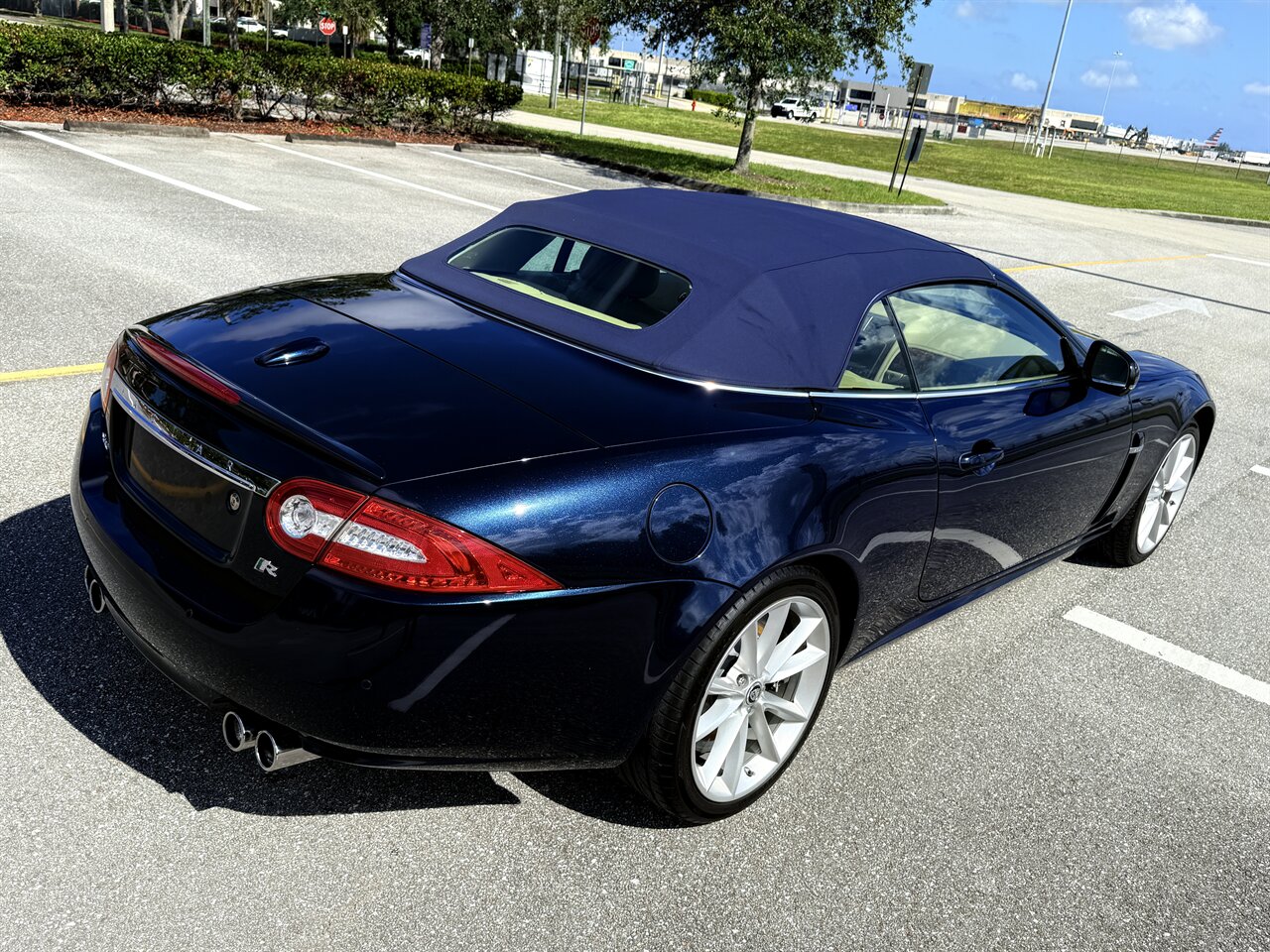 2010 Jaguar XK XKR Convertible   - Photo 6 - West Palm Beach, FL 33409