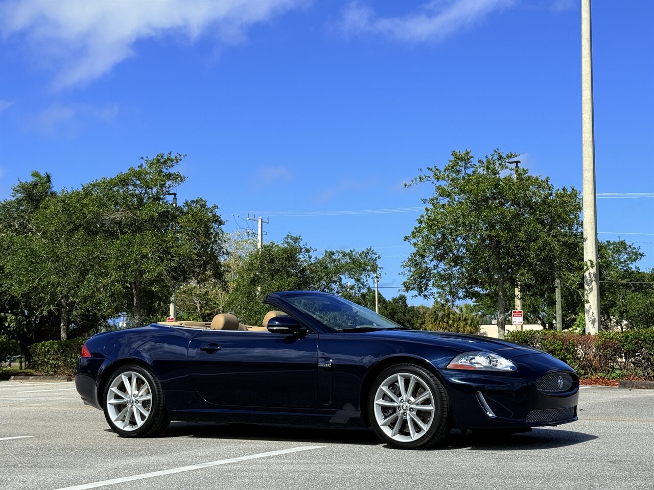 2010 Jaguar XK XKR Convertible   - Photo 46 - West Palm Beach, FL 33409
