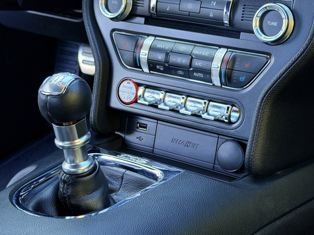 2015 Ford Mustang GT Premium - Photo 45