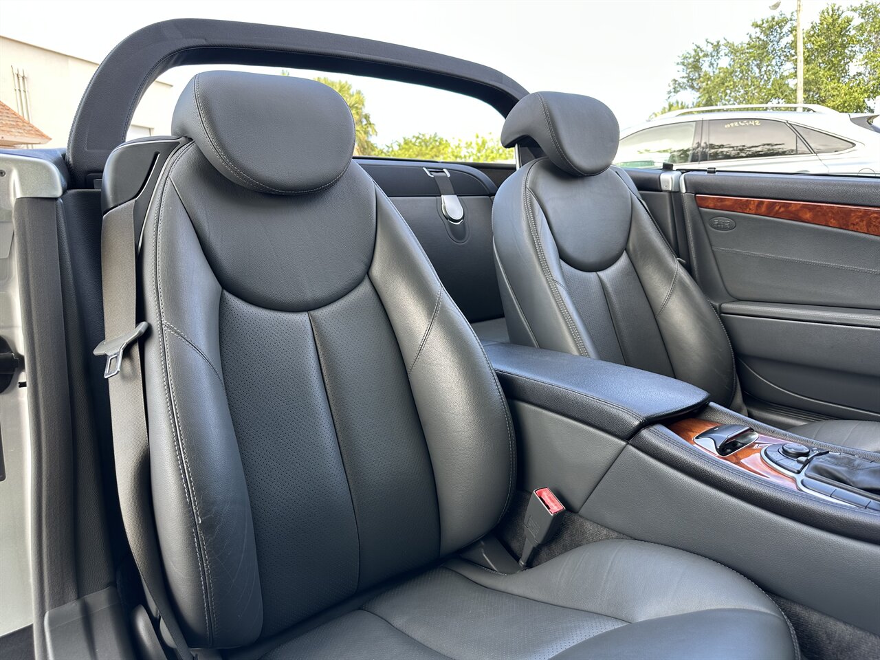 2004 Mercedes-Benz SL 500   - Photo 12 - West Palm Beach, FL 33409