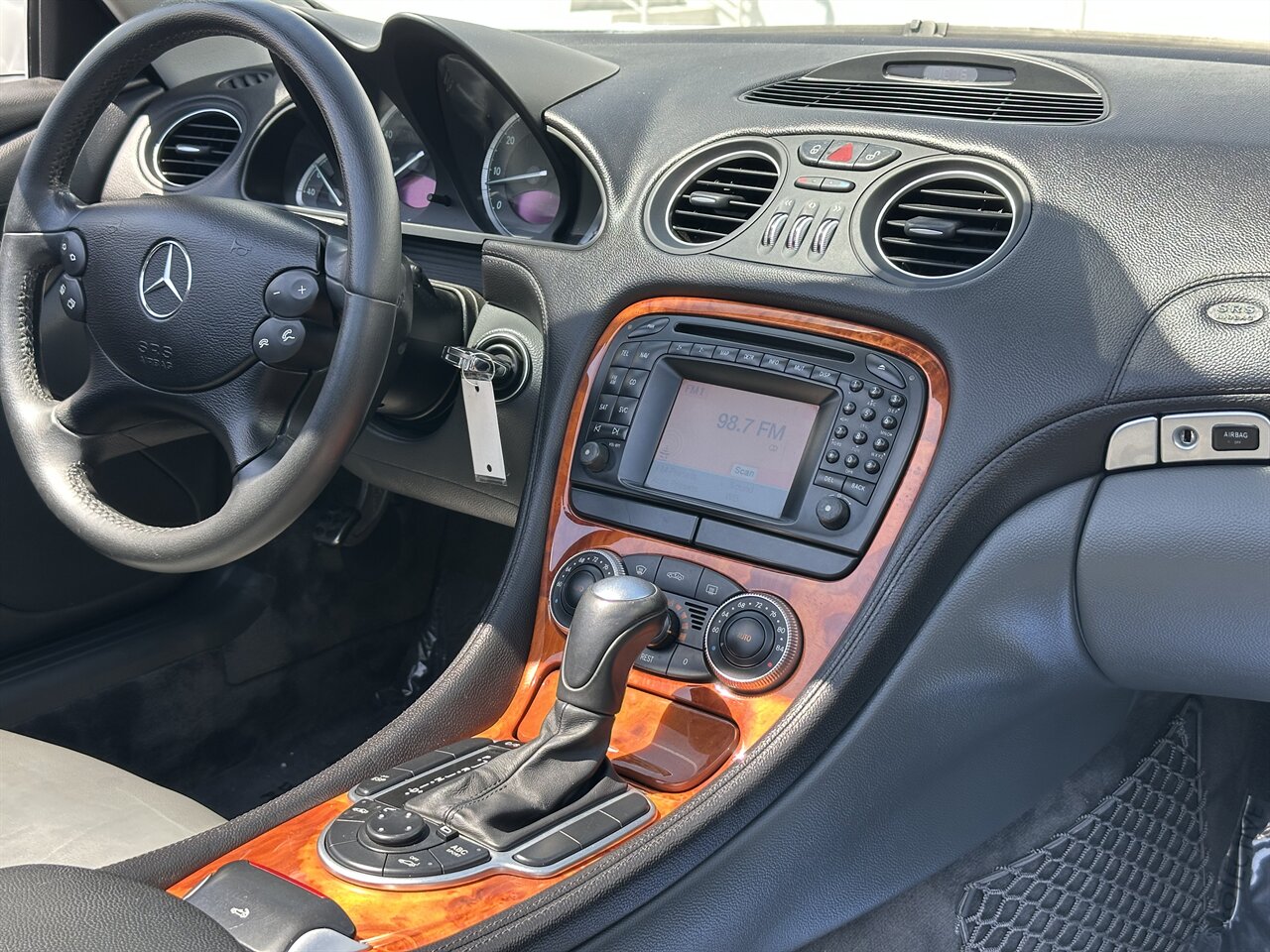 2004 Mercedes-Benz SL 500   - Photo 13 - West Palm Beach, FL 33409