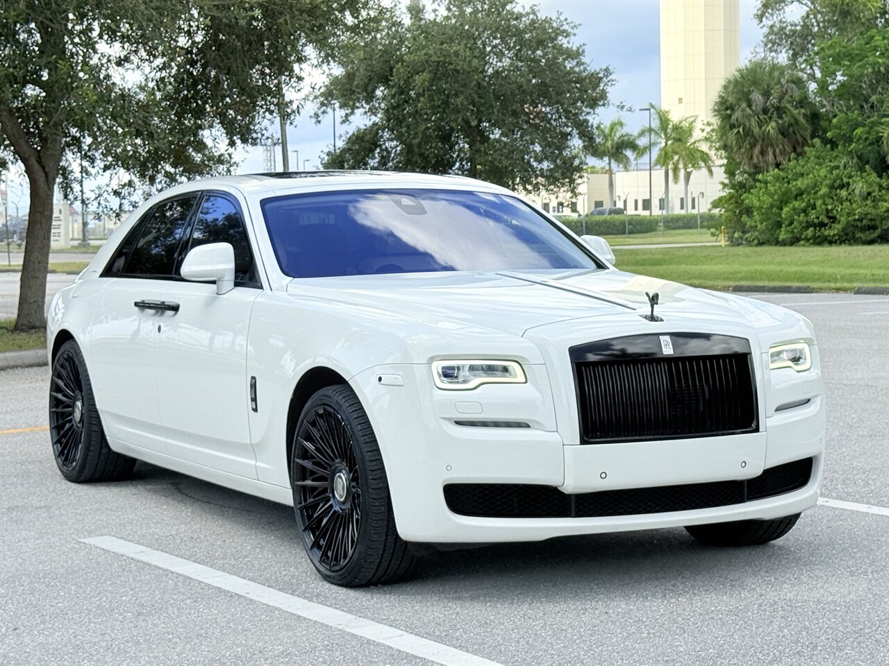 2015 Rolls-Royce Ghost   - Photo 8 - West Palm Beach, FL 33409
