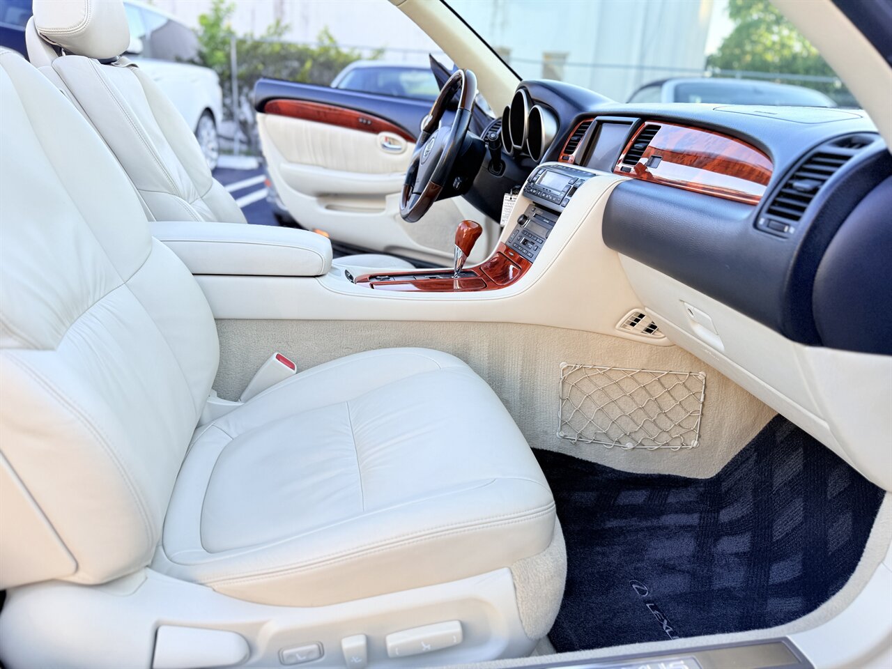 2009 Lexus SC 430   - Photo 15 - West Palm Beach, FL 33409