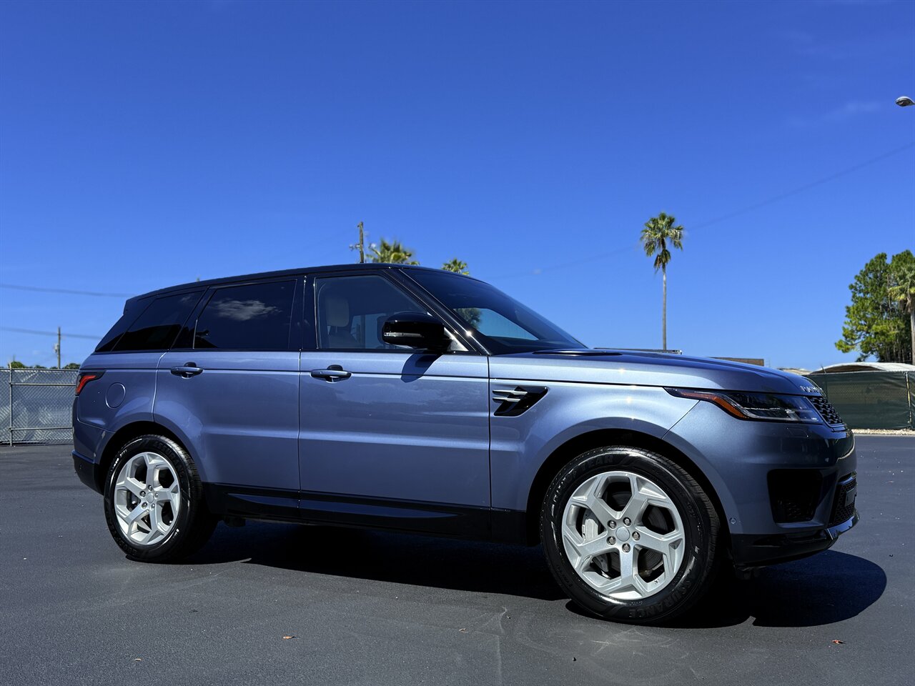 2019 Land Rover Range Rover Sport HSE   - Photo 2 - West Palm Beach, FL 33409