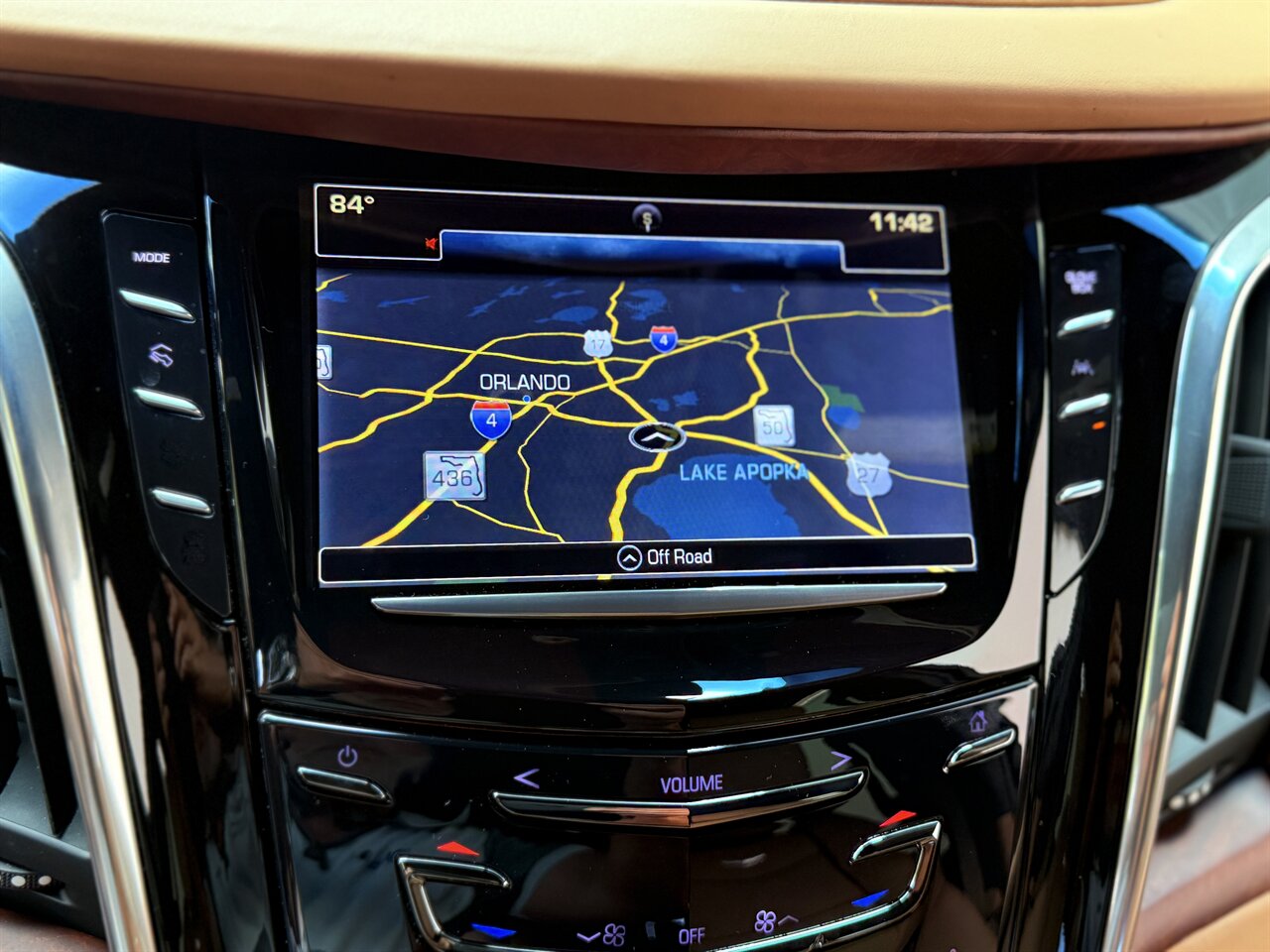 2017 Cadillac Escalade Platinum   - Photo 13 - West Palm Beach, FL 33409