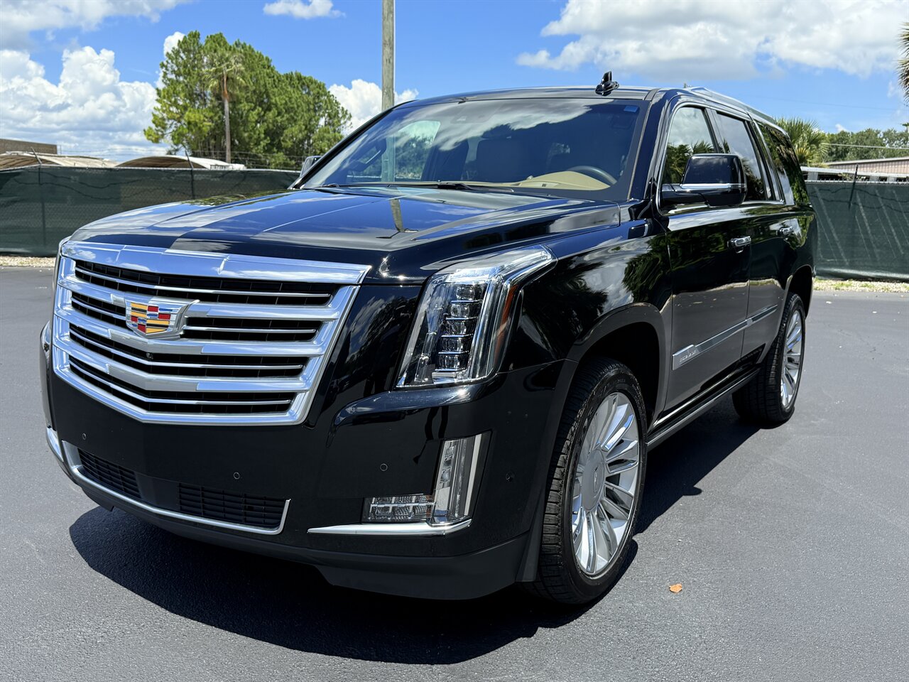 2017 Cadillac Escalade Platinum   - Photo 36 - West Palm Beach, FL 33409