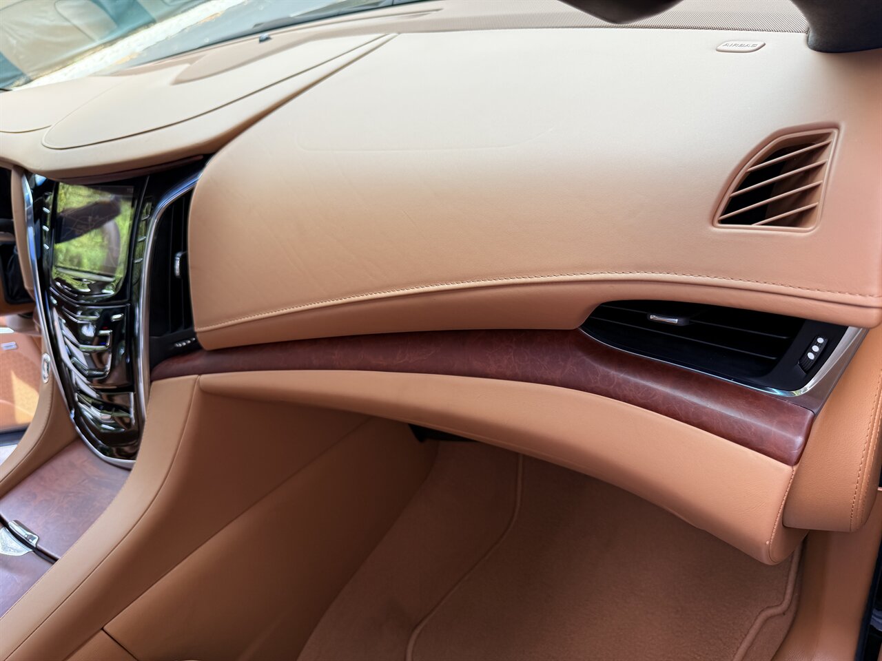 2017 Cadillac Escalade Platinum   - Photo 21 - West Palm Beach, FL 33409