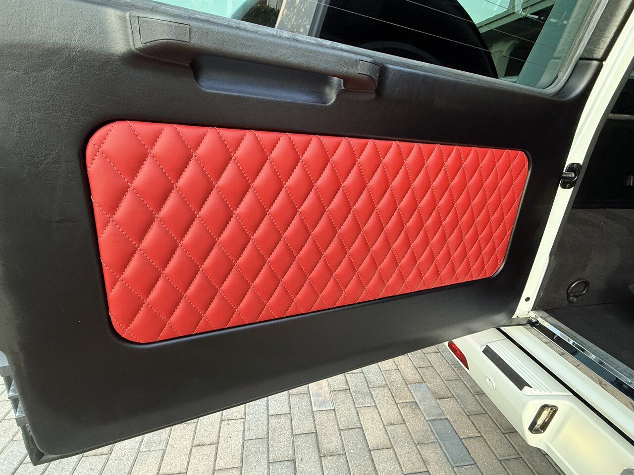 2015 Mercedes-Benz G 63 AMG   - Photo 43 - West Palm Beach, FL 33409