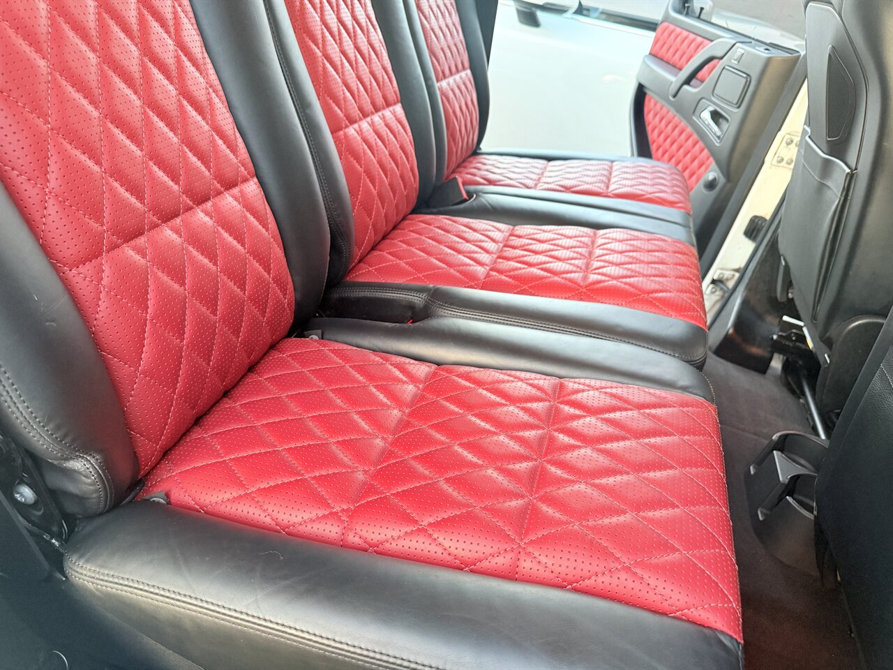 2015 Mercedes-Benz G 63 AMG   - Photo 14 - West Palm Beach, FL 33409