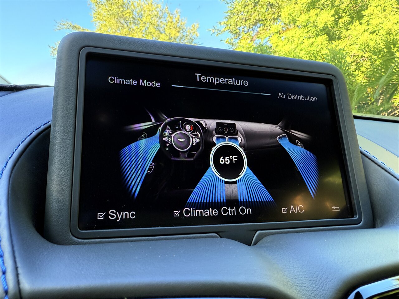 2020 Aston Martin Vantage   - Photo 22 - West Palm Beach, FL 33409