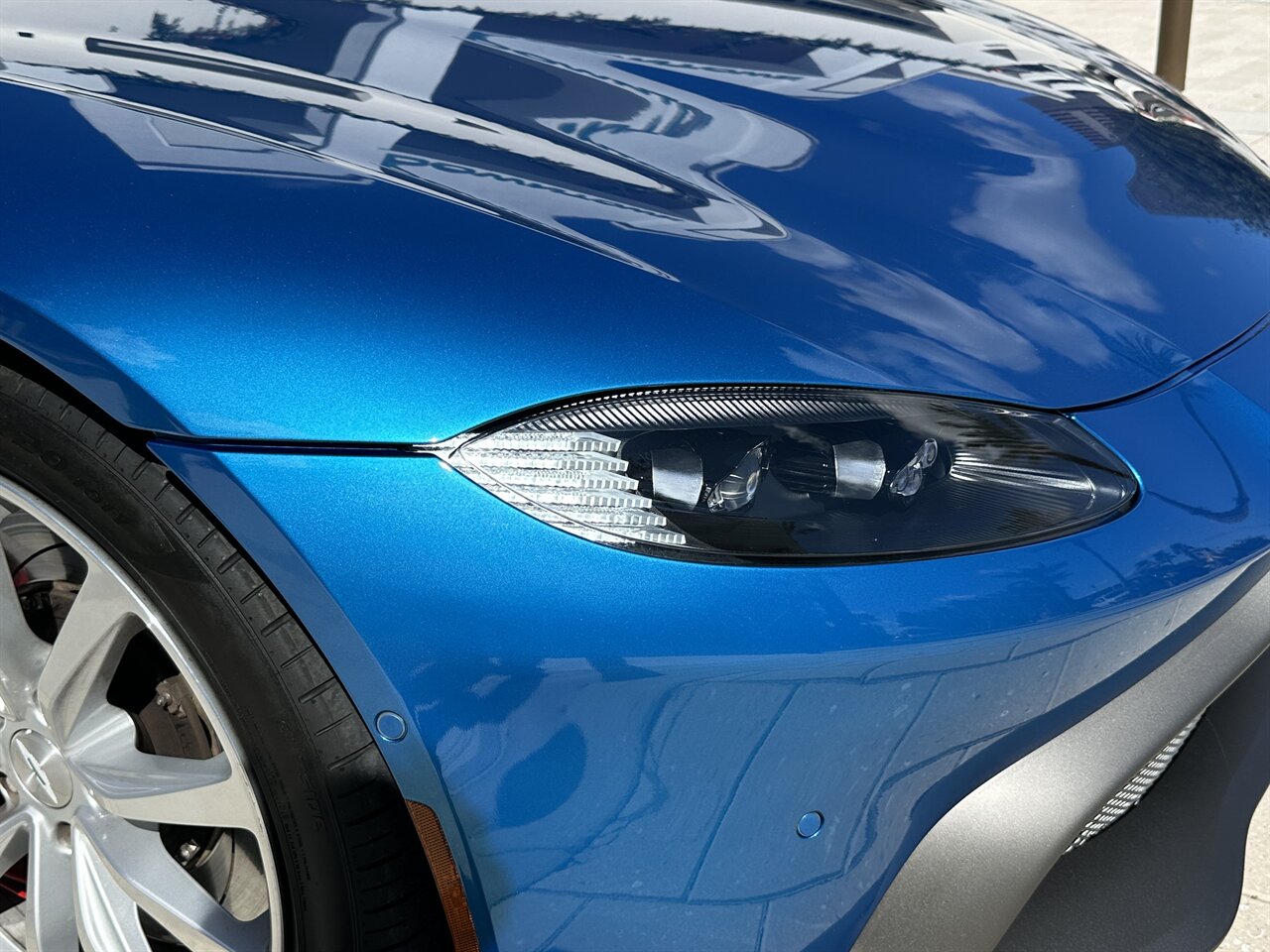 2020 Aston Martin Vantage   - Photo 52 - West Palm Beach, FL 33409