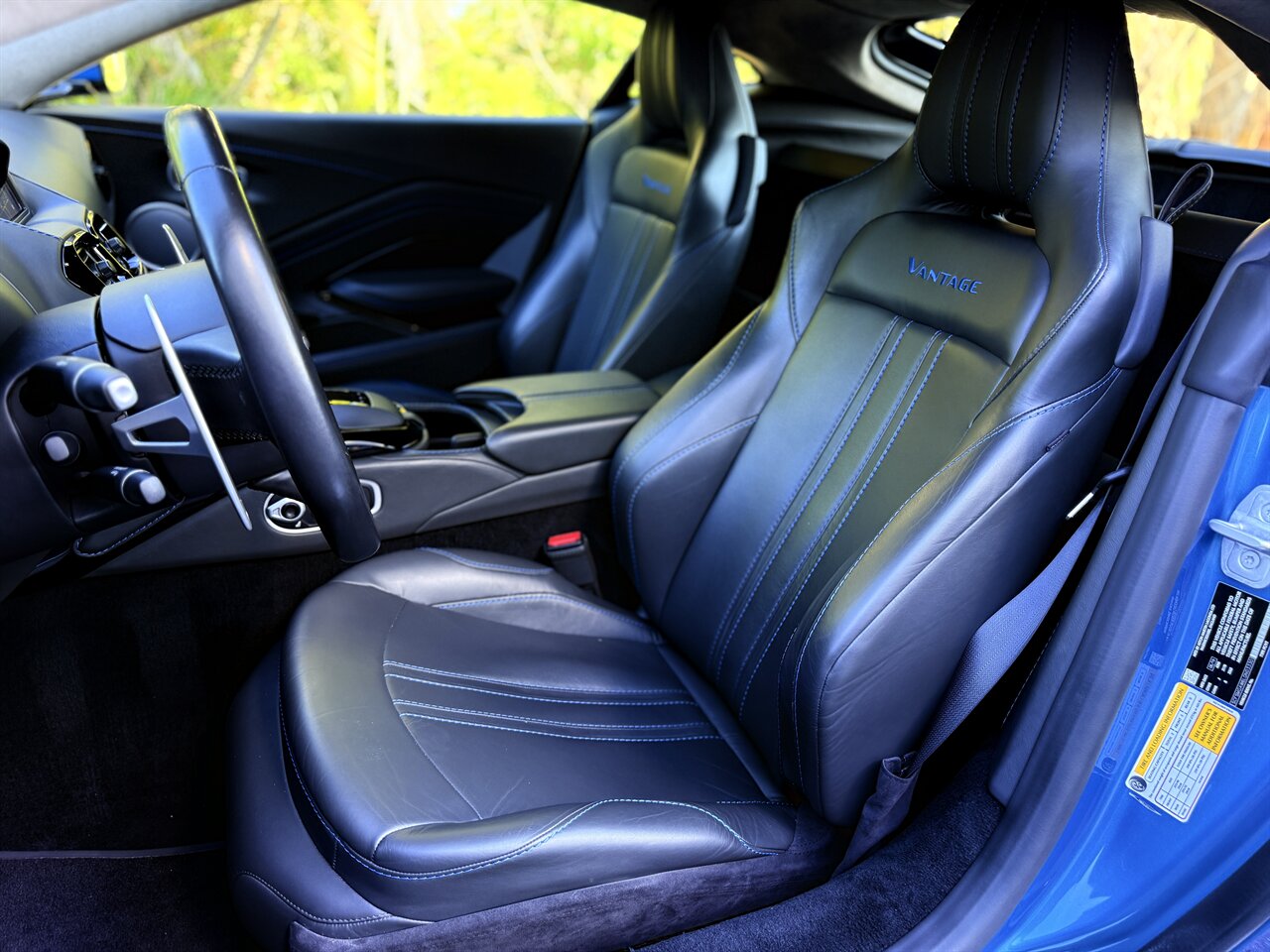 2020 Aston Martin Vantage   - Photo 18 - West Palm Beach, FL 33409