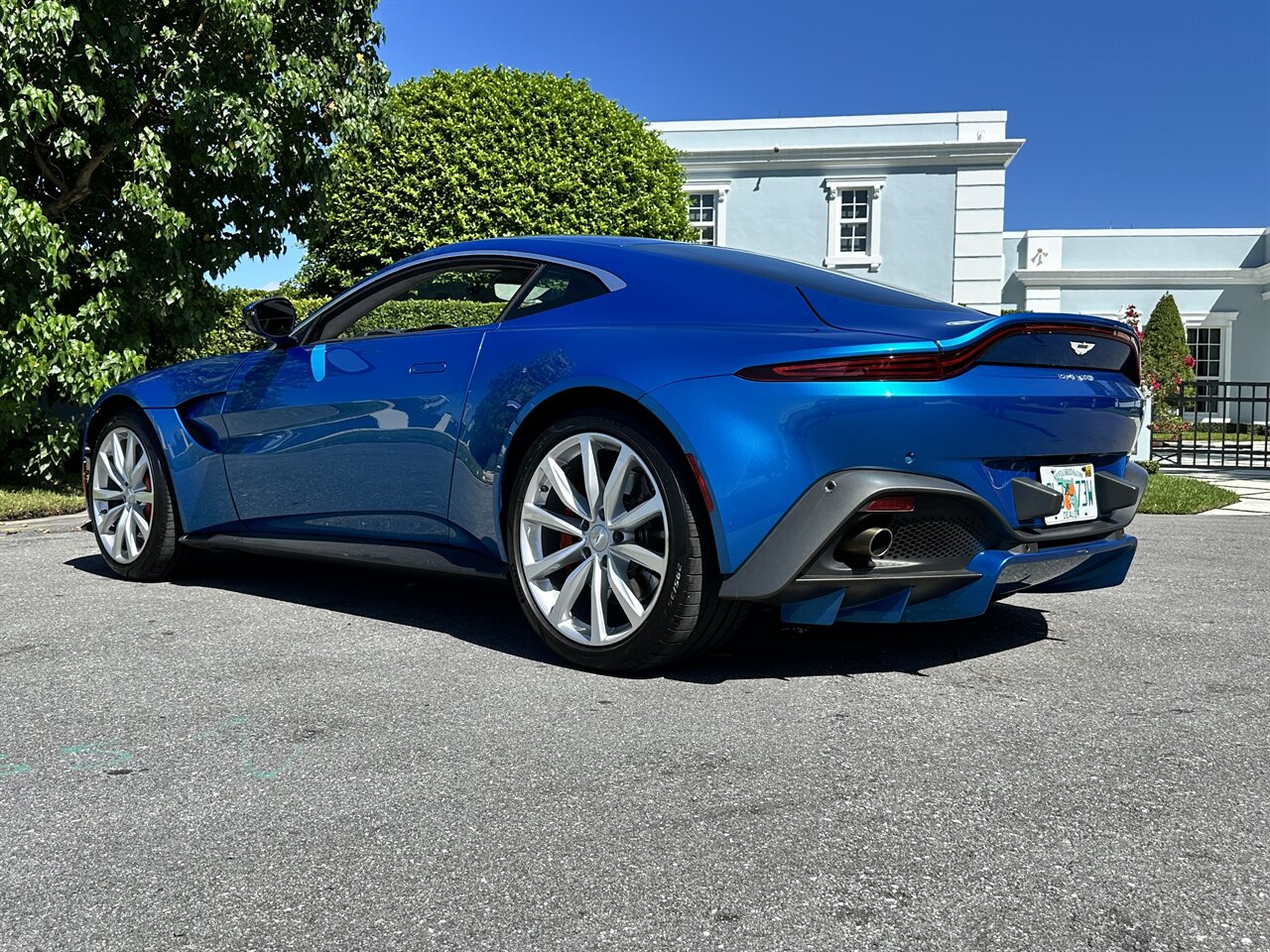 2020 Aston Martin Vantage   - Photo 48 - West Palm Beach, FL 33409