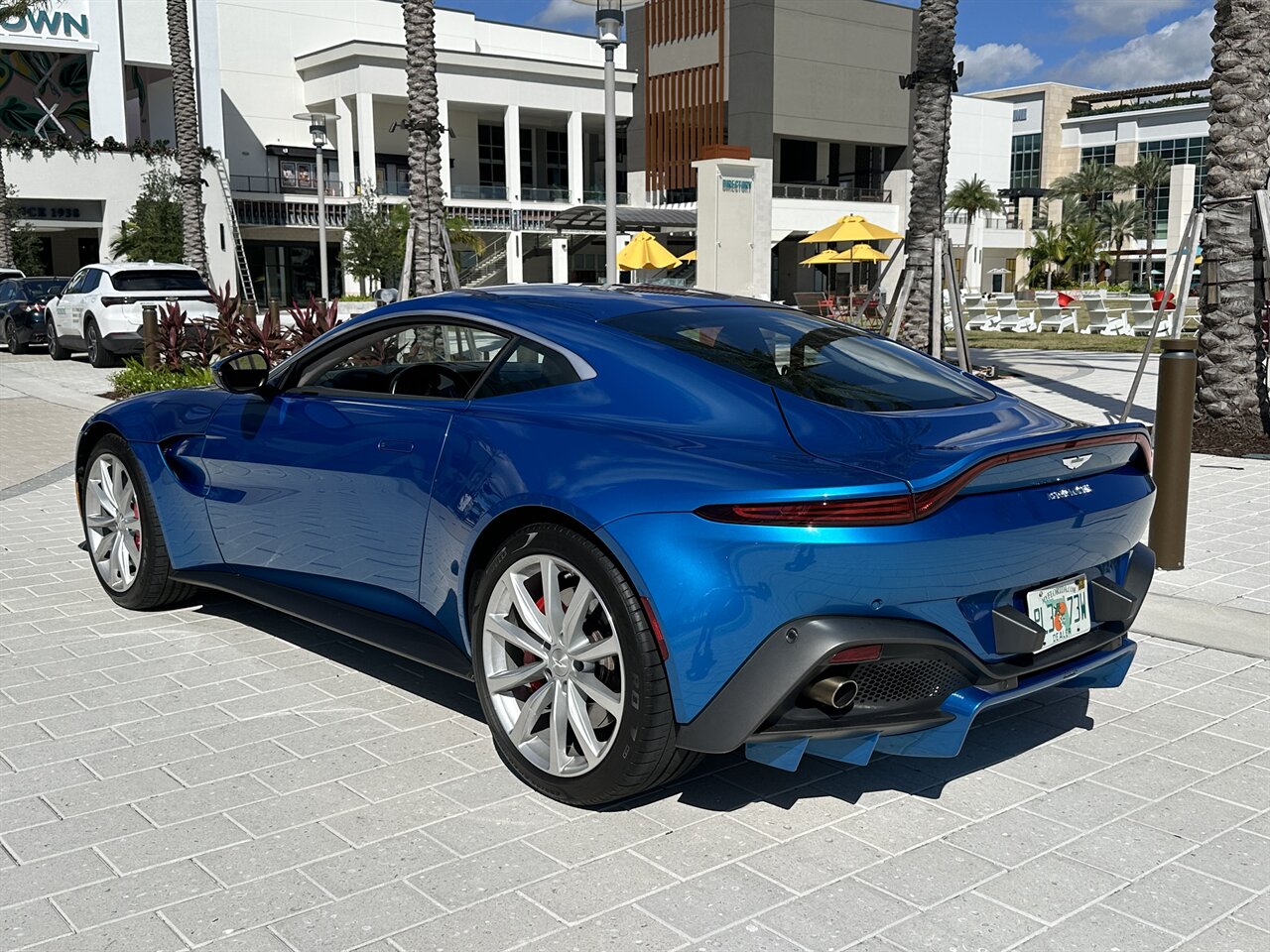 2020 Aston Martin Vantage   - Photo 60 - West Palm Beach, FL 33409