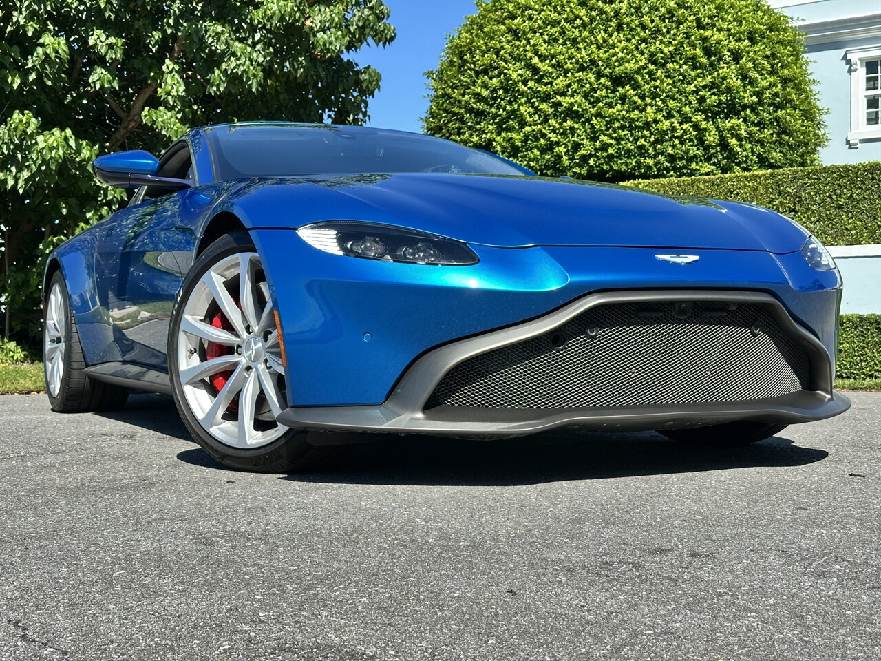 2020 Aston Martin Vantage   - Photo 40 - West Palm Beach, FL 33409