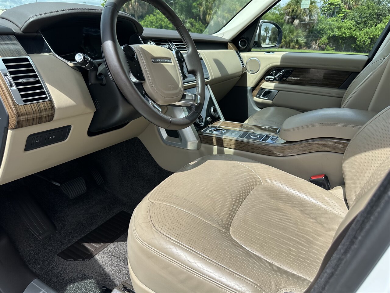 2019 Land Rover Range Rover HSE   - Photo 8 - West Palm Beach, FL 33409