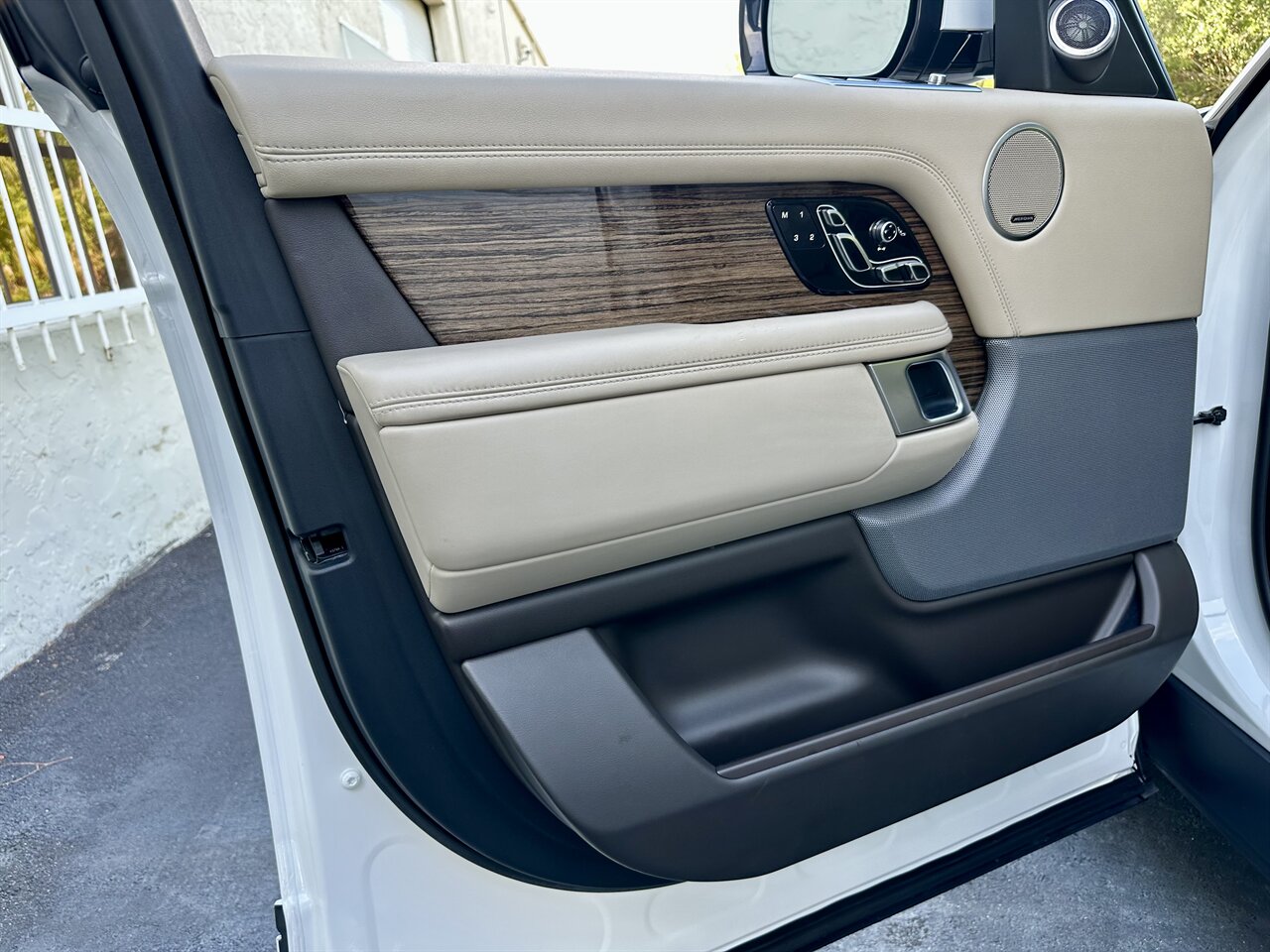 2019 Land Rover Range Rover HSE   - Photo 26 - West Palm Beach, FL 33409