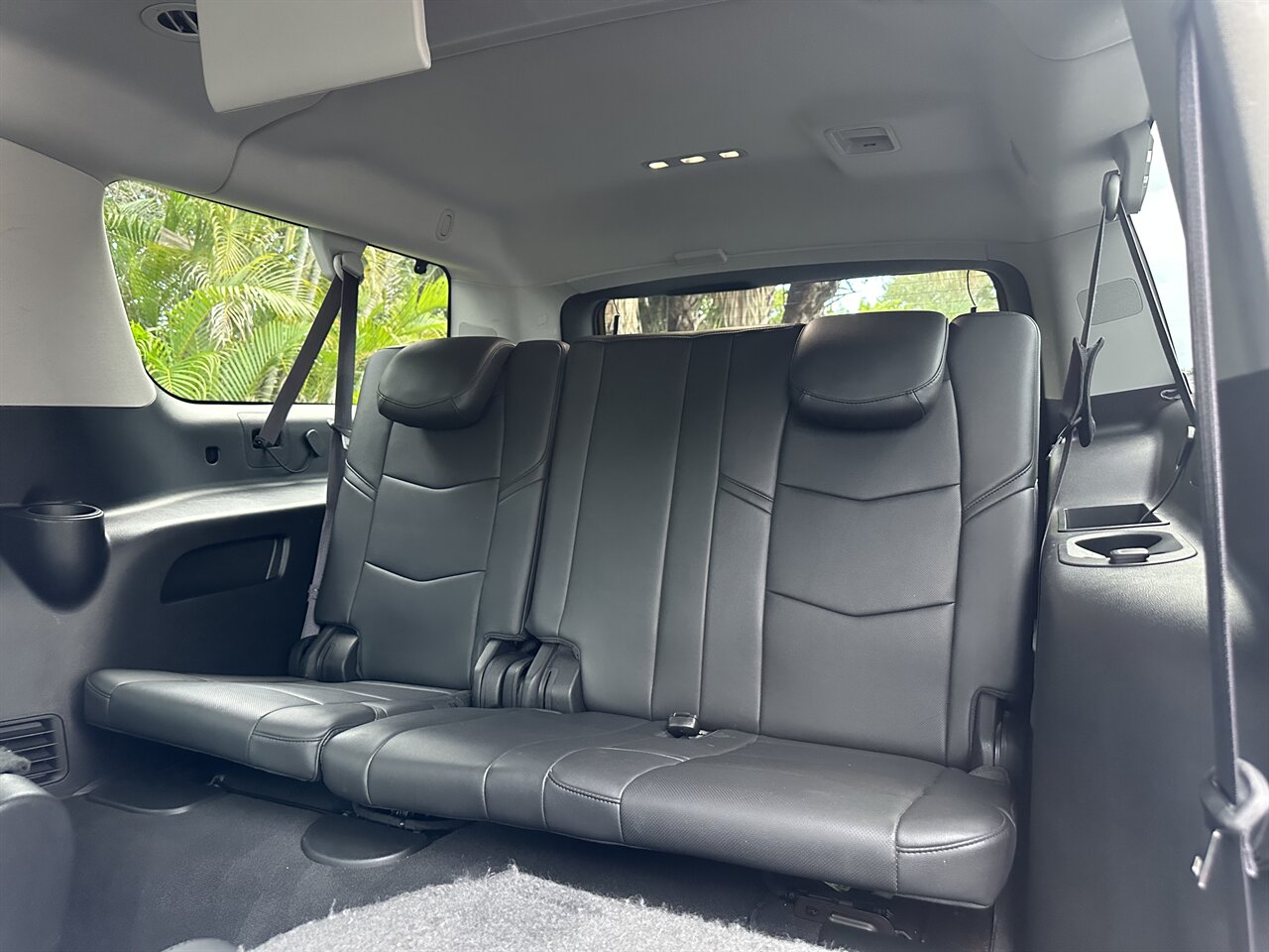 2015 Cadillac Escalade ESV Premium   - Photo 29 - West Palm Beach, FL 33409