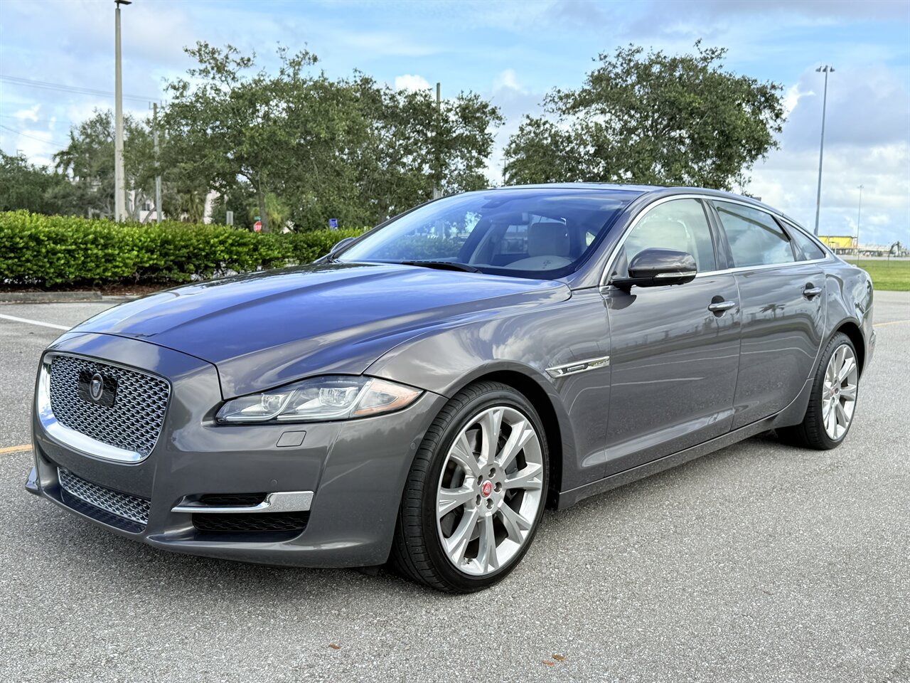 2016 Jaguar XJL Supercharged   - Photo 42 - West Palm Beach, FL 33409