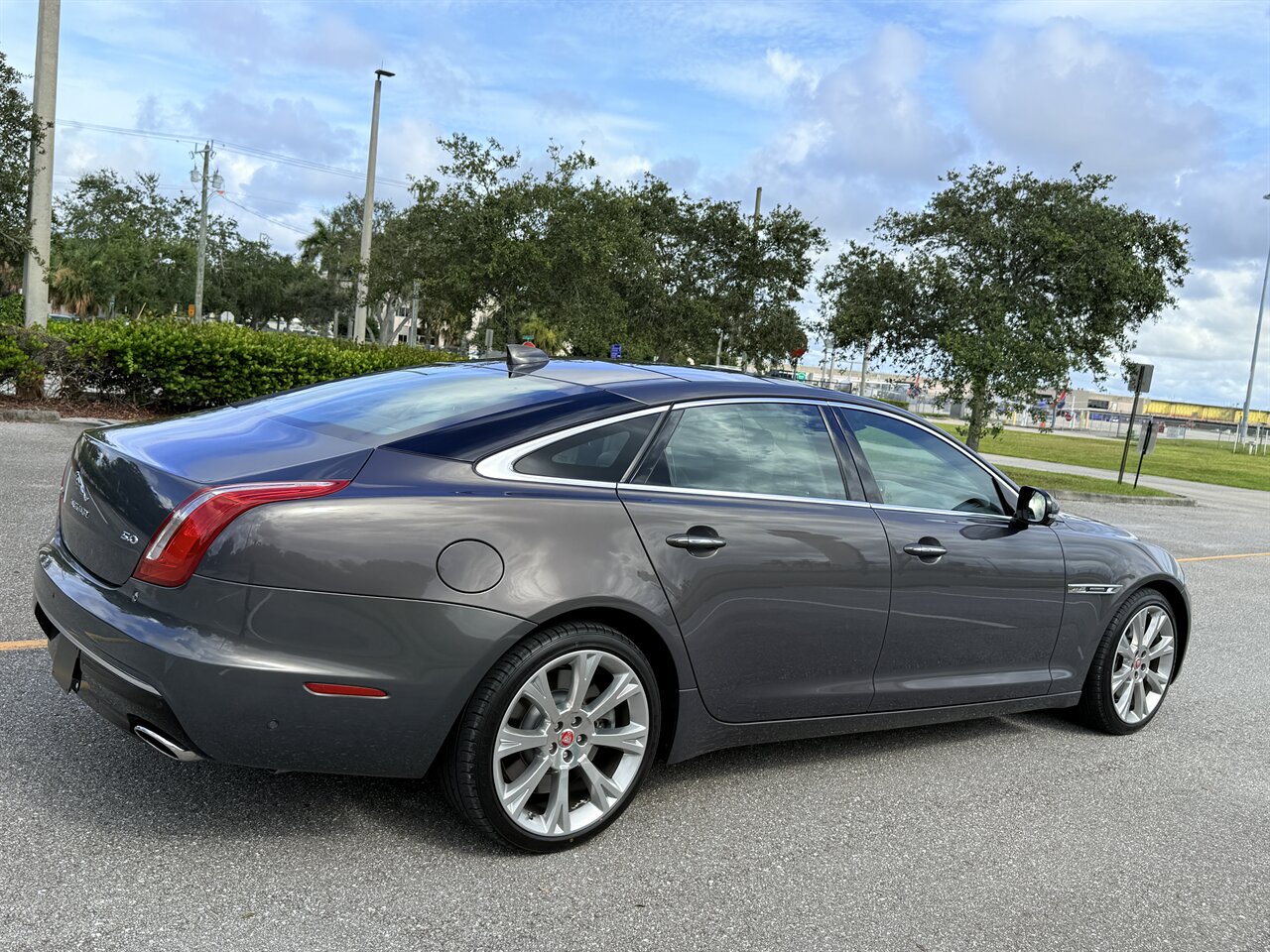2016 Jaguar XJL Supercharged   - Photo 38 - West Palm Beach, FL 33409
