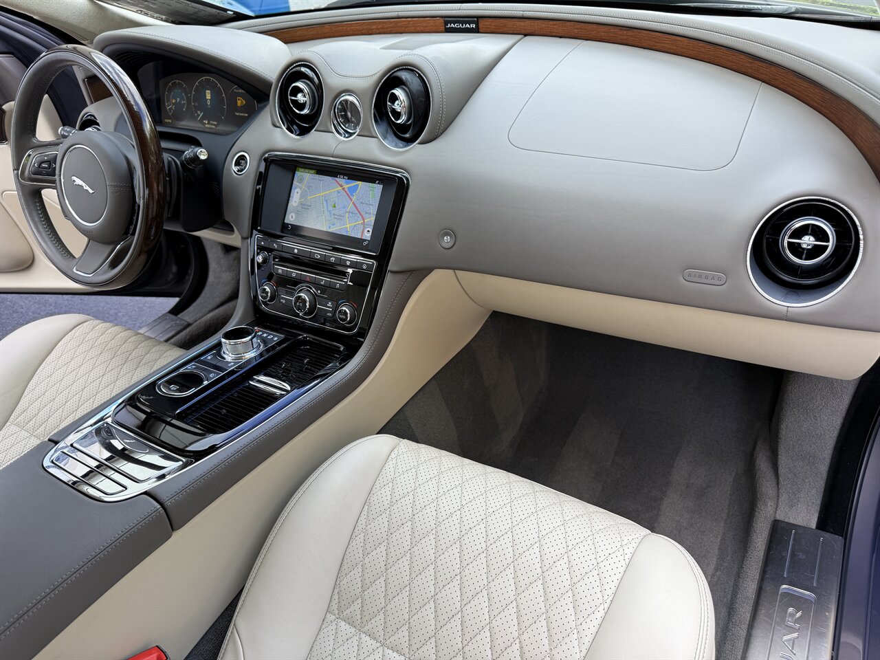 2016 Jaguar XJL Supercharged   - Photo 8 - West Palm Beach, FL 33409