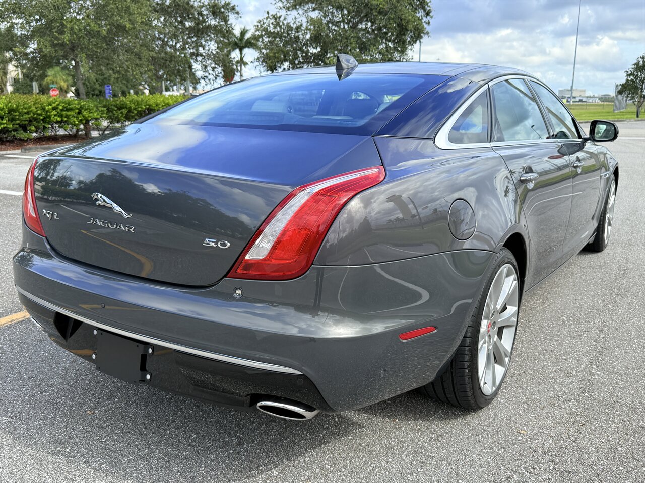 2016 Jaguar XJL Supercharged   - Photo 40 - West Palm Beach, FL 33409
