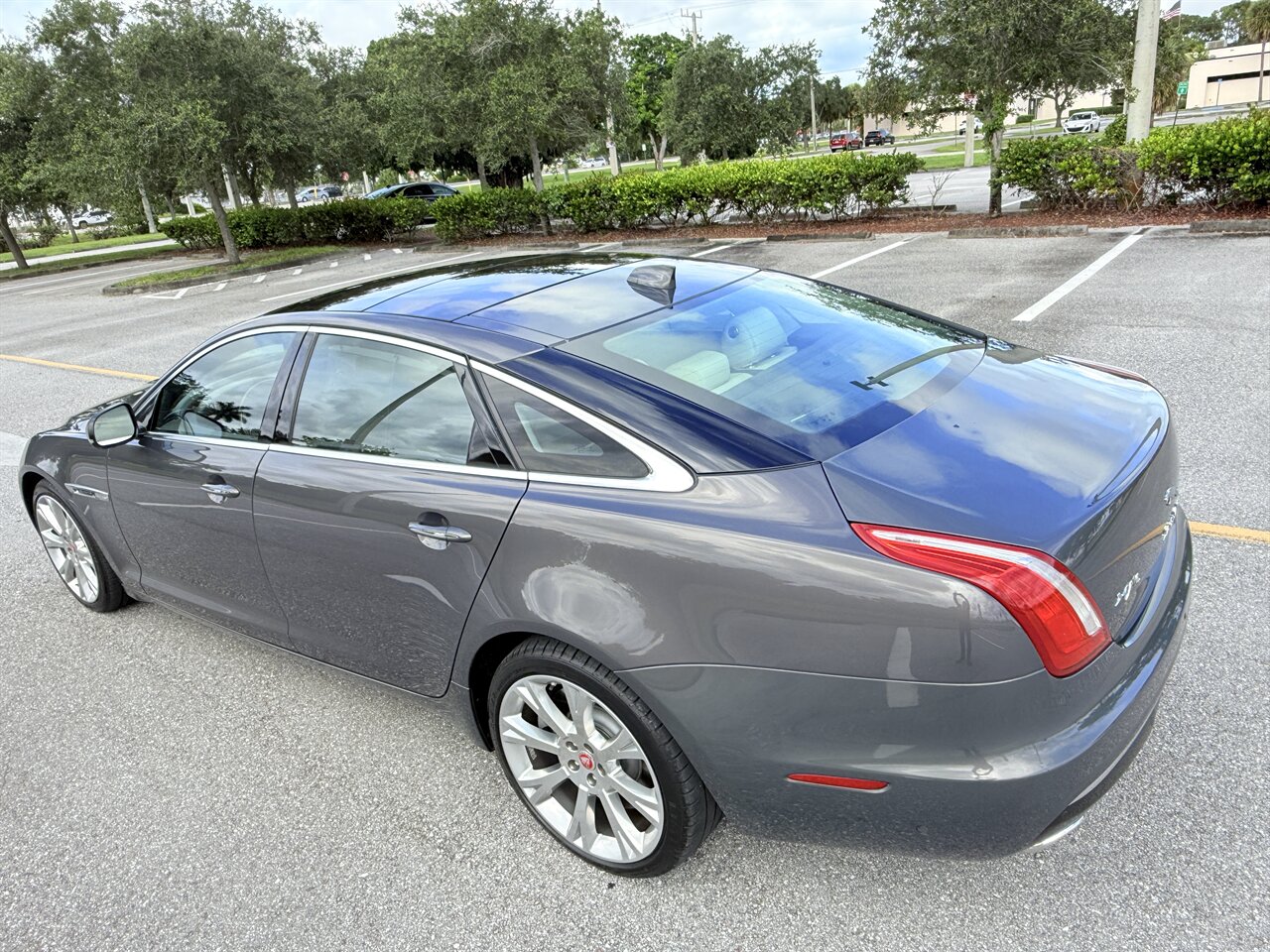 2016 Jaguar XJL Supercharged   - Photo 43 - West Palm Beach, FL 33409