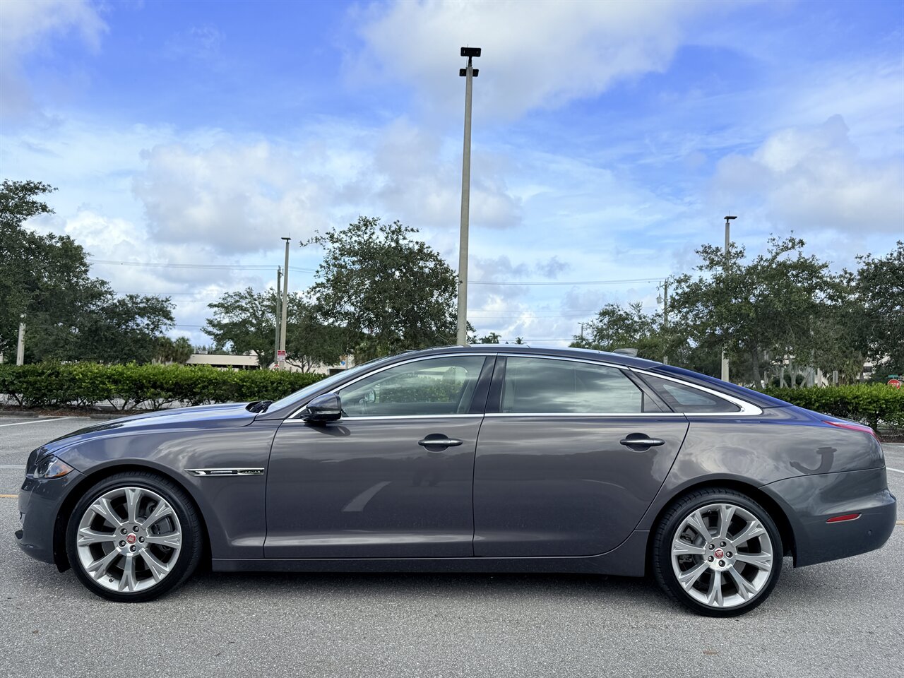 2016 Jaguar XJL Supercharged   - Photo 44 - West Palm Beach, FL 33409