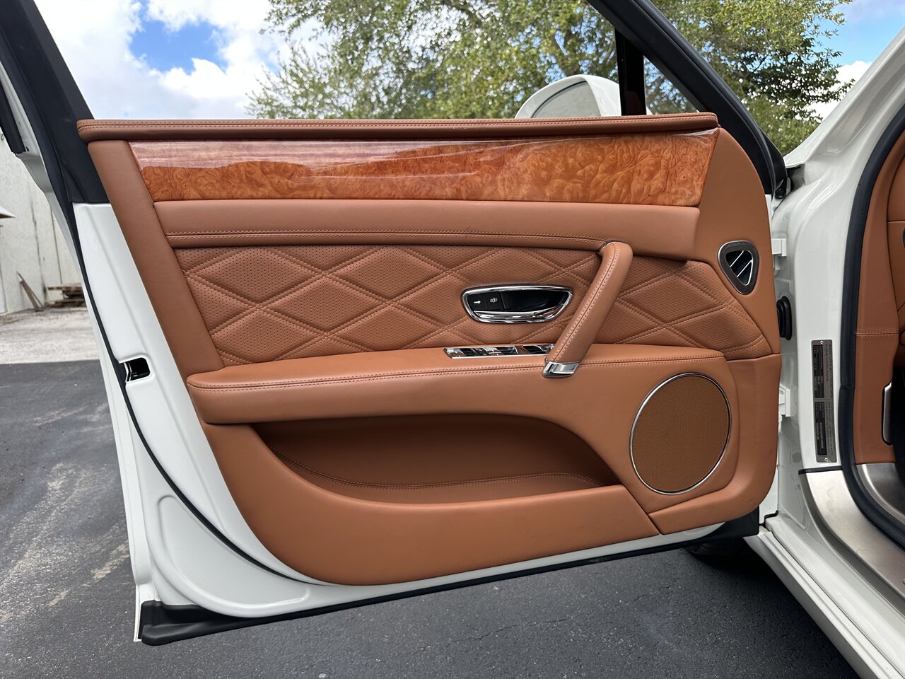 2014 Bentley Flying Spur   - Photo 39 - West Palm Beach, FL 33409