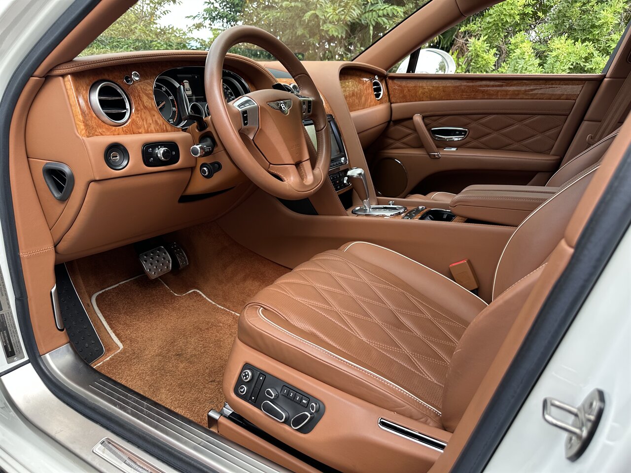 2014 Bentley Flying Spur   - Photo 8 - West Palm Beach, FL 33409