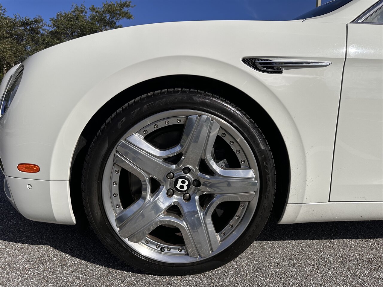 2014 Bentley Flying Spur   - Photo 57 - West Palm Beach, FL 33409