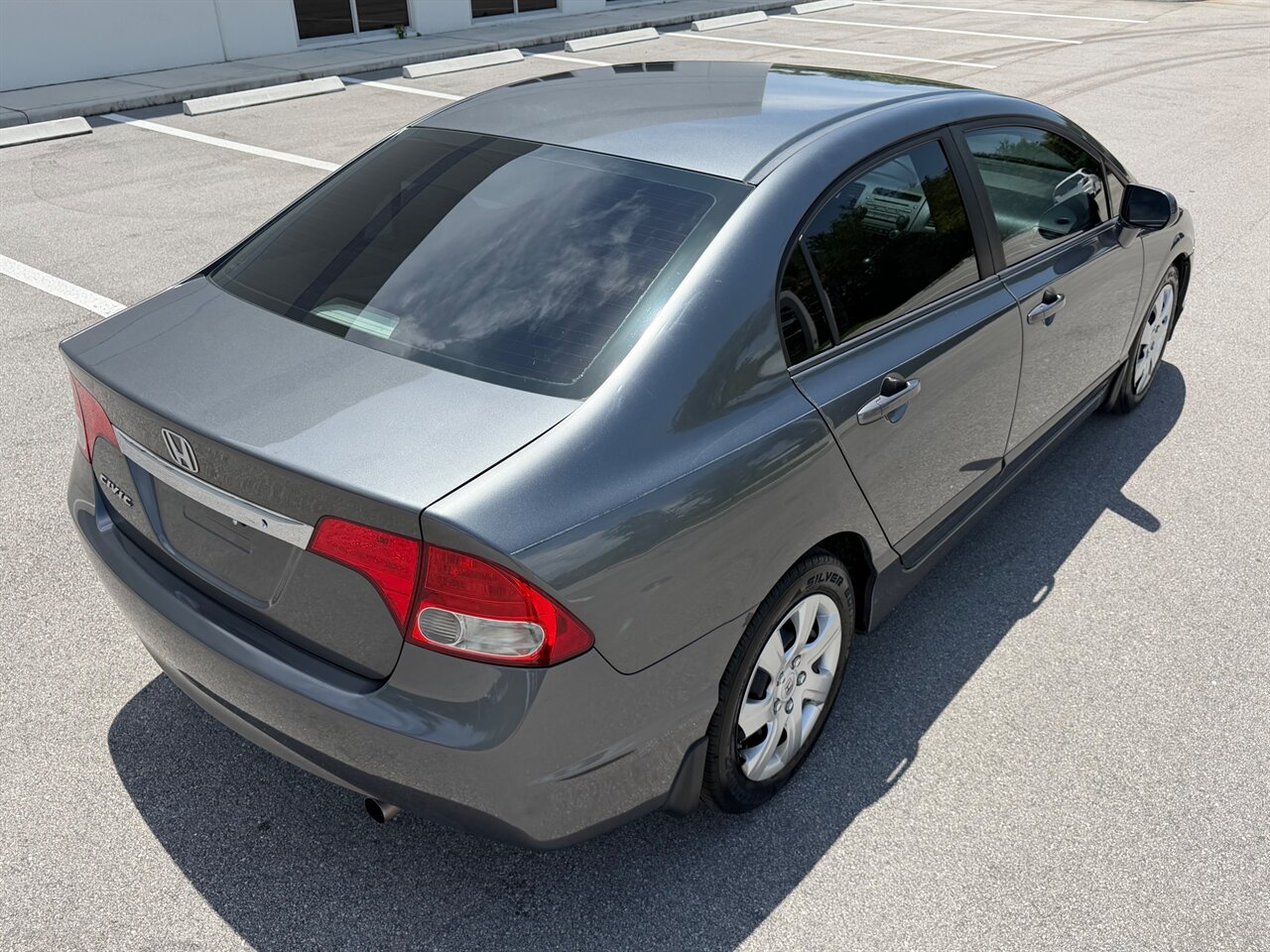 2011 Honda Civic LX   - Photo 9 - Ocoee, FL 34761