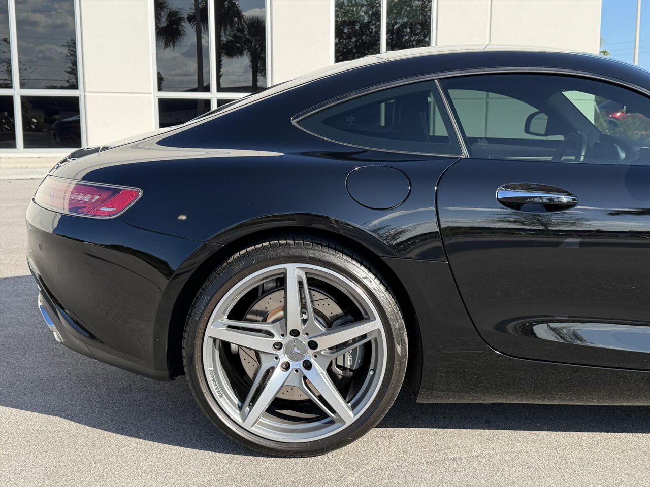 2017 Mercedes-Benz AMG GT - Photo 25 - West Palm Beach, FL 33409