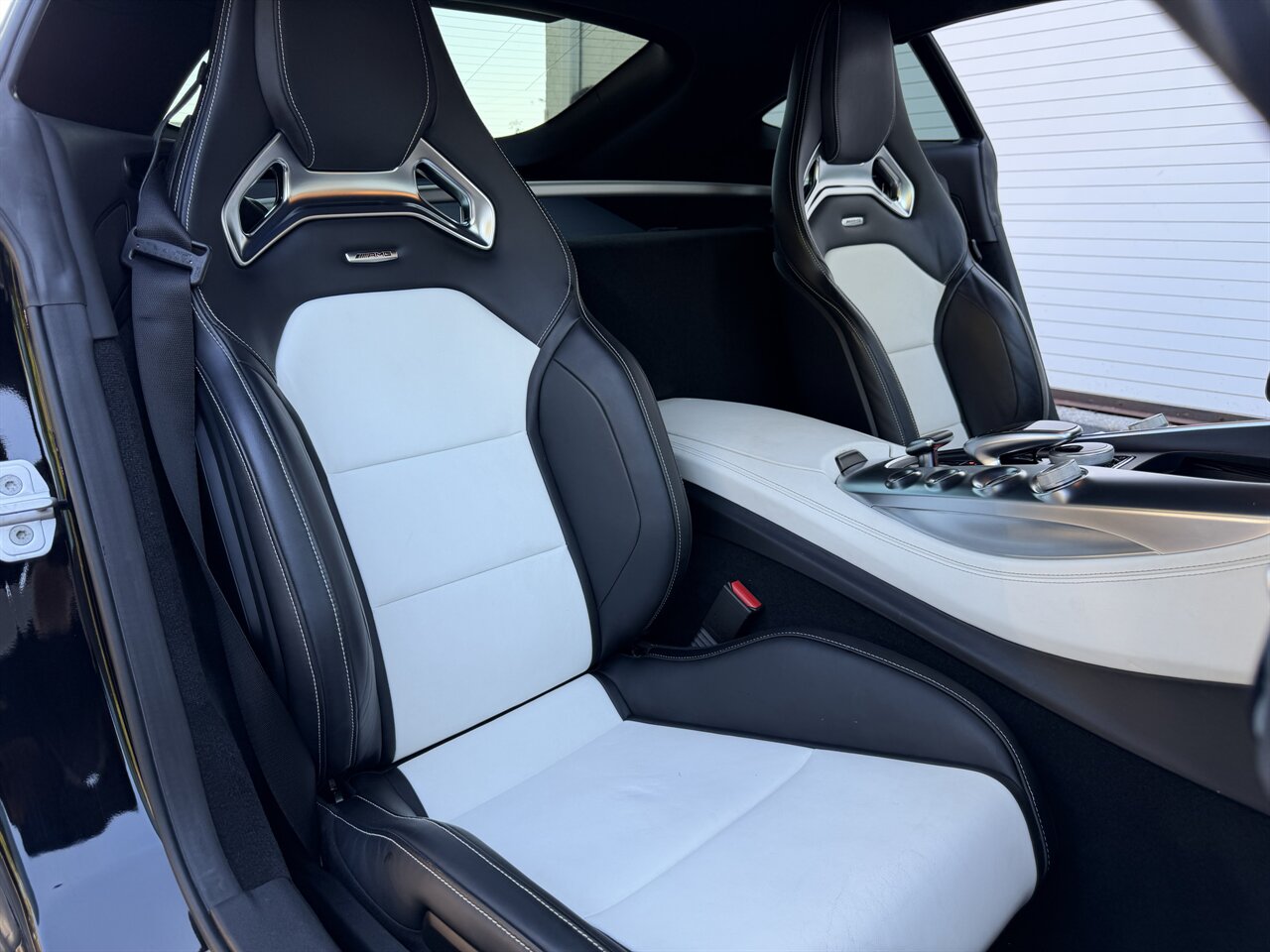 2017 Mercedes-Benz AMG GT - Photo 11 - West Palm Beach, FL 33409