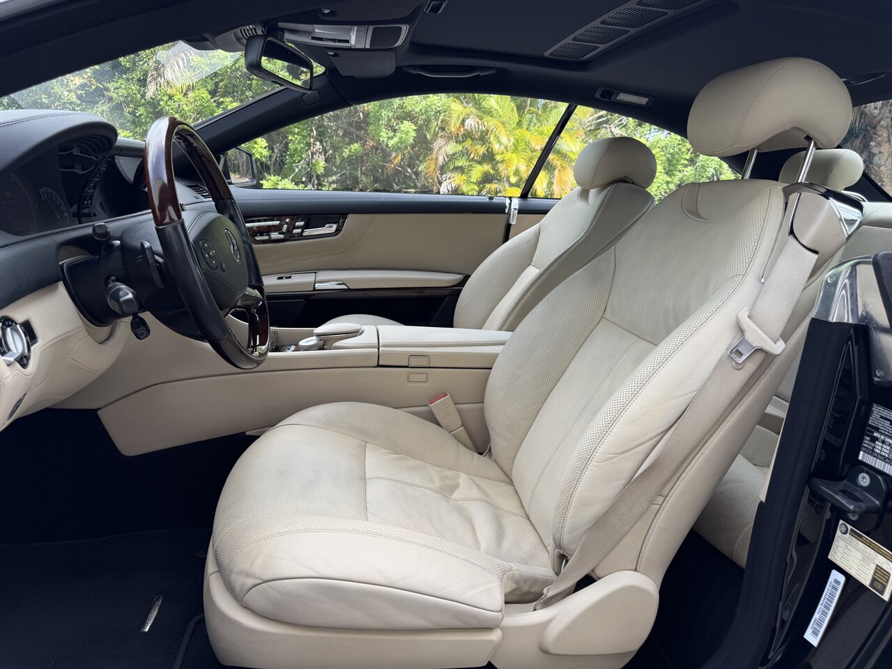 2012 Mercedes-Benz CL 550 4MATIC - Photo 17 - West Palm Beach, FL 33409