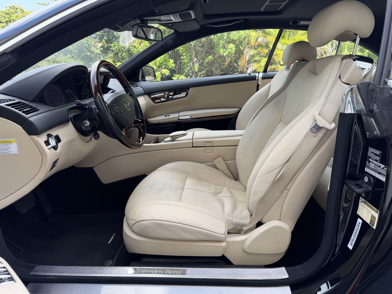 2012 Mercedes-Benz CL 550 4MATIC - Photo 7 - West Palm Beach, FL 33409