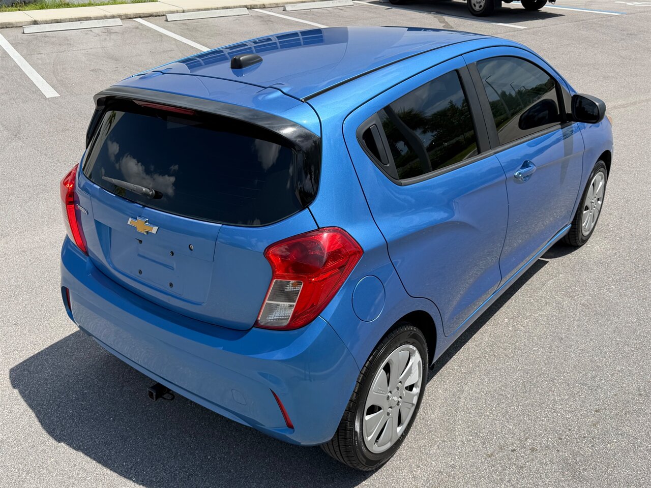 2018 Chevrolet Spark LS CVT - Photo 2 - Ocoee, FL 34761