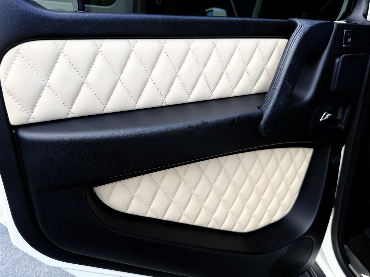 2015 Mercedes-Benz G 63 AMG - Photo 23 - West Palm Beach, FL 33409