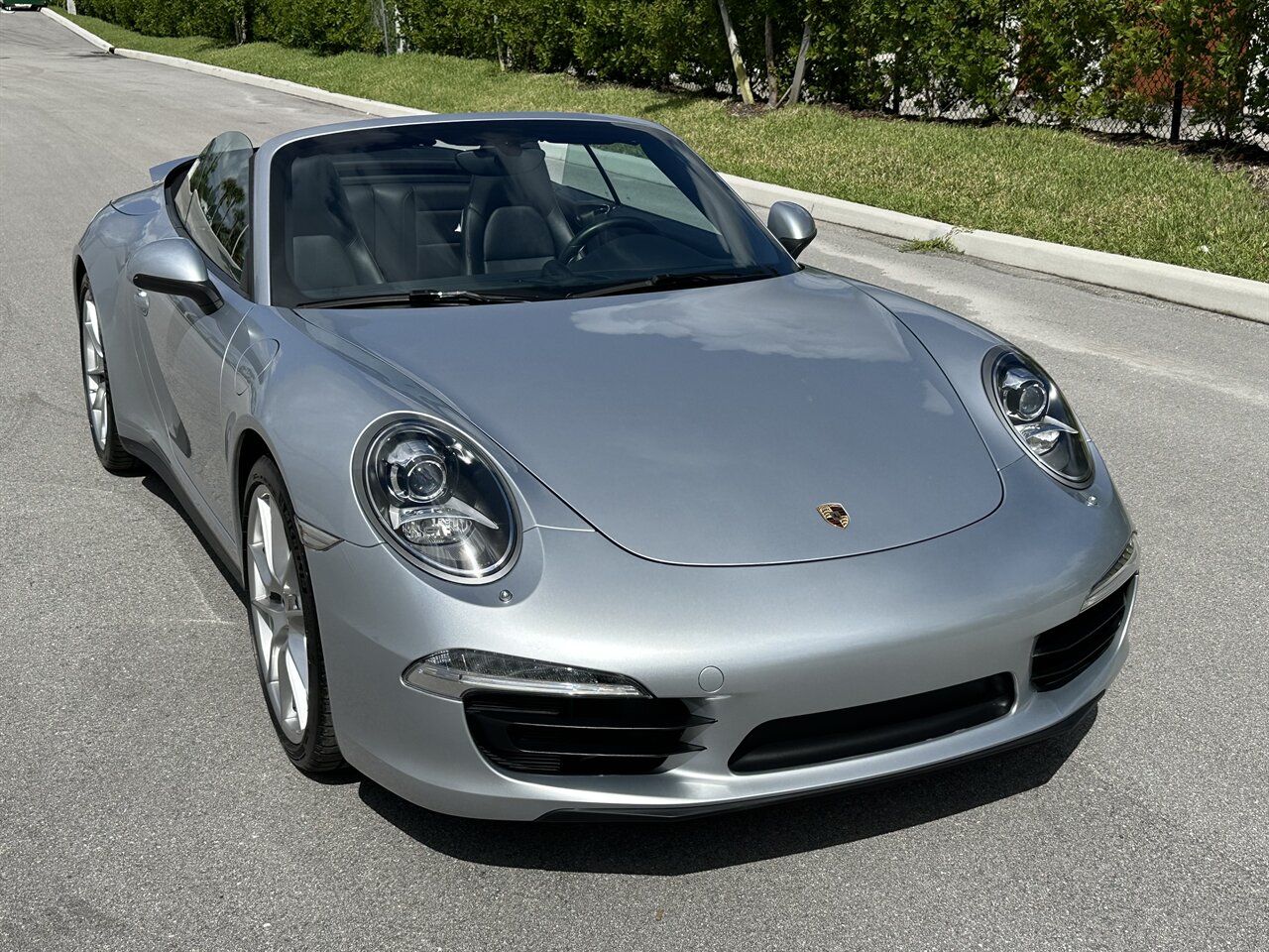 2014 Porsche 911 Carrera 4  Cabriolet - Photo 2 - West Palm Beach, FL 33409