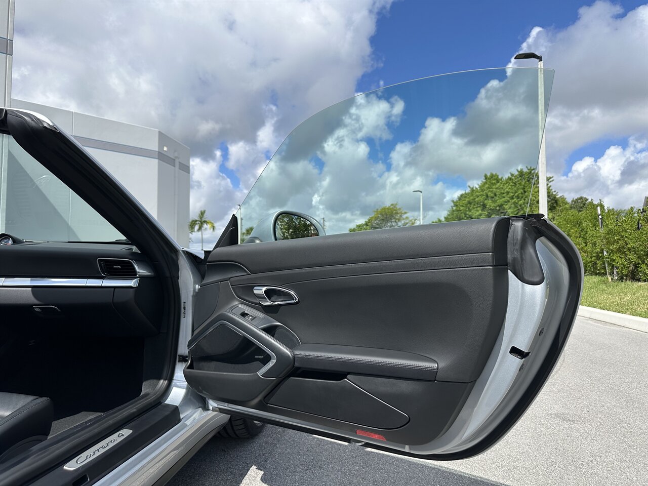 2014 Porsche 911 Carrera 4  Cabriolet - Photo 27 - West Palm Beach, FL 33409