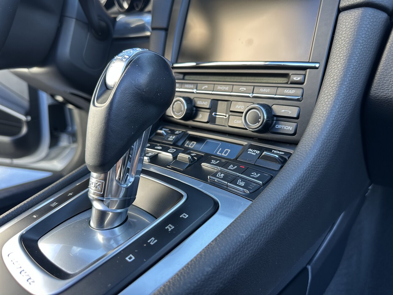 2014 Porsche 911 Carrera 4  Cabriolet - Photo 14 - West Palm Beach, FL 33409