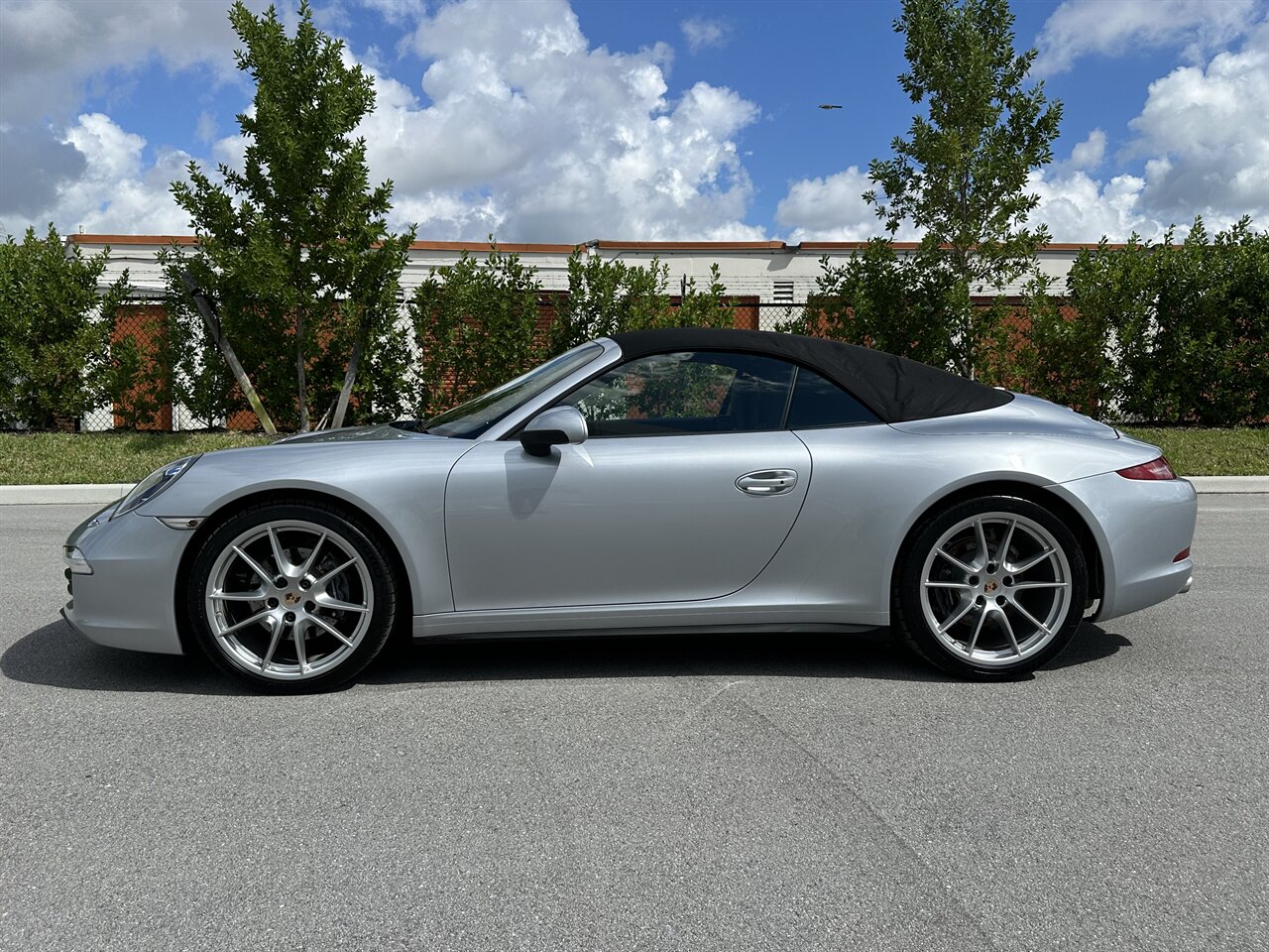 2014 Porsche 911 Carrera 4  Cabriolet - Photo 8 - West Palm Beach, FL 33409